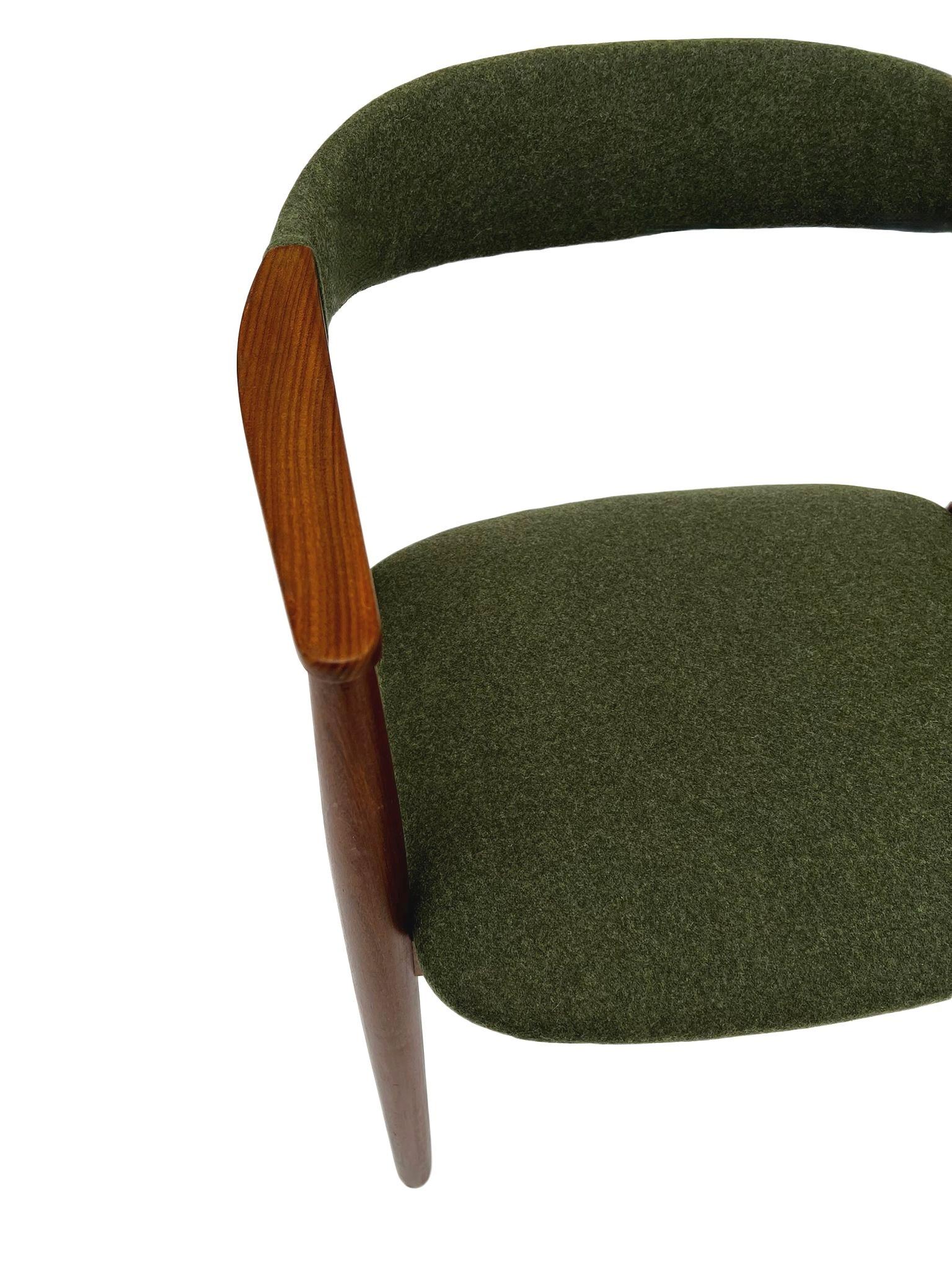 Danish Thomas Harlev Model 213 for Farstrup Teak and Green Wool Office Armchair 2