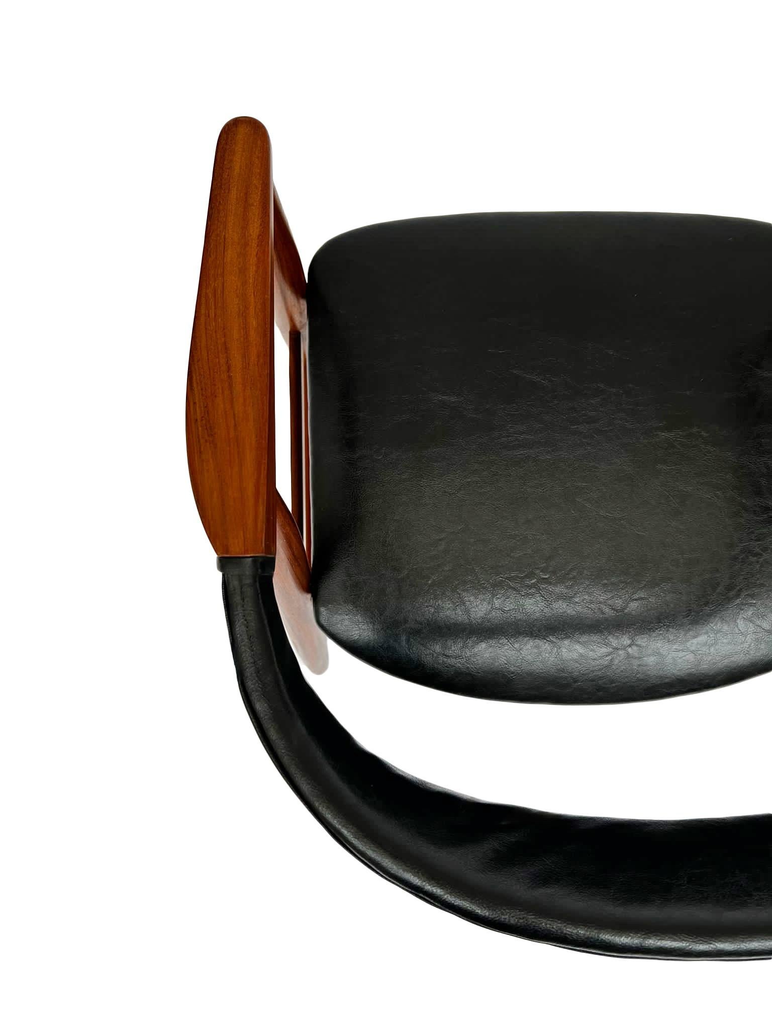 Danish Thomas Harlev Model 213 Teak Desk Chair for Farstrup 1960s For Sale 5