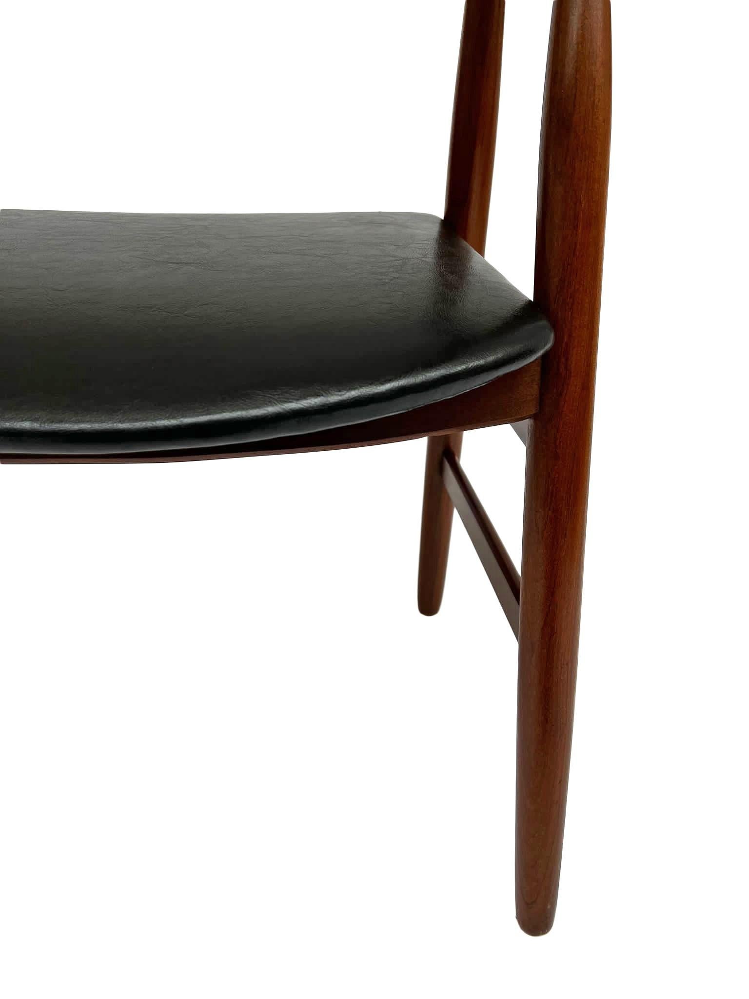 Danish Thomas Harlev Model 213 Teak Desk Chair for Farstrup 1960s For Sale 7