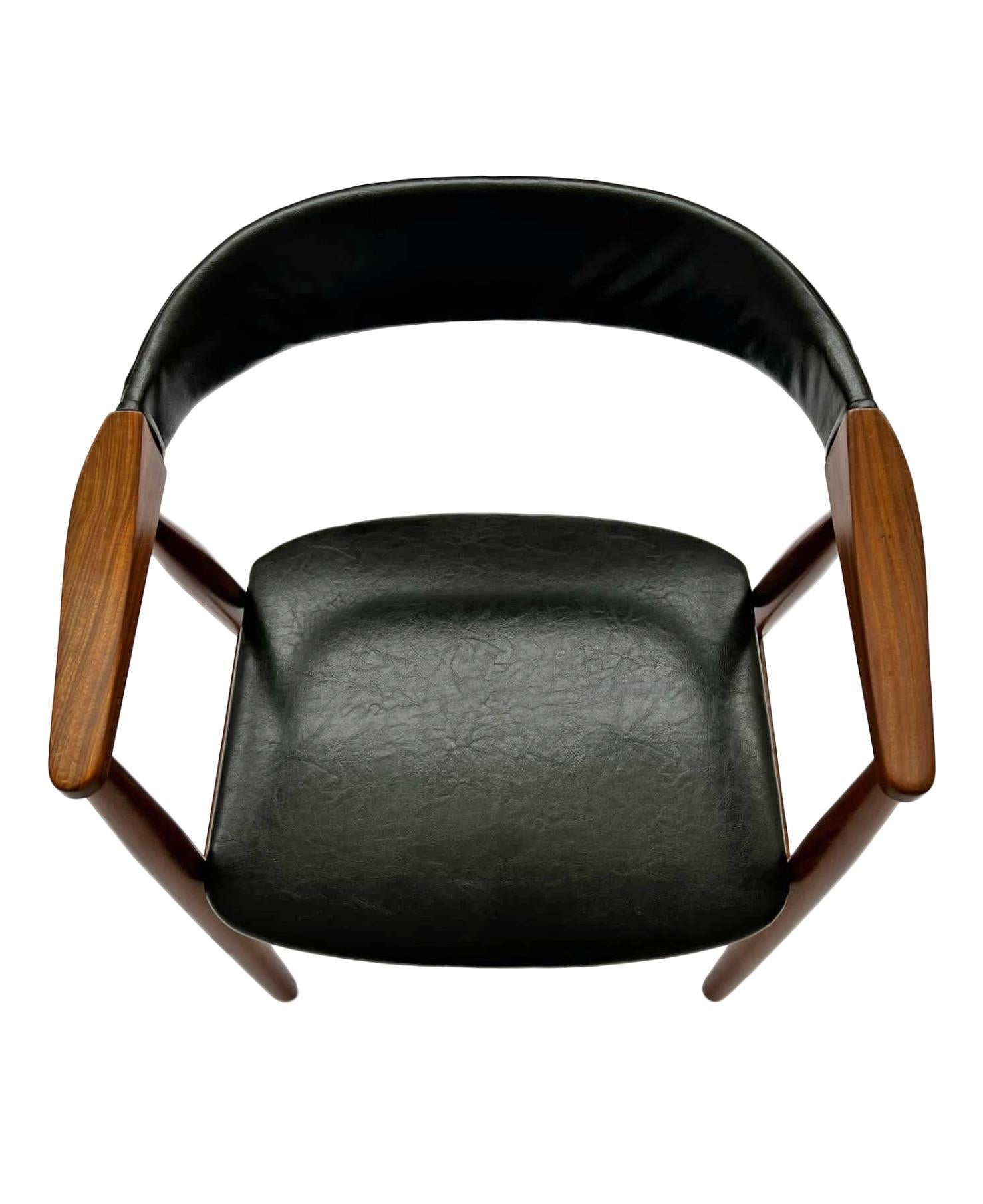 20th Century Danish Thomas Harlev Model 213 Teak Desk Chair for Farstrup 1960s For Sale