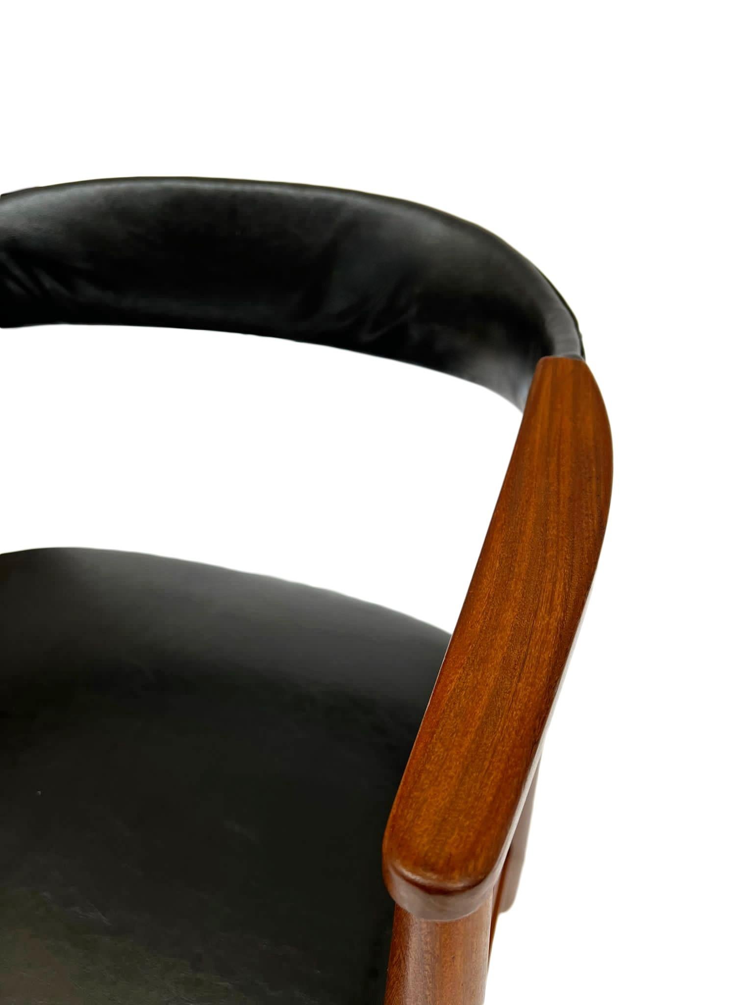 Danish Thomas Harlev Model 213 Teak Desk Chair for Farstrup 1960s For Sale 2