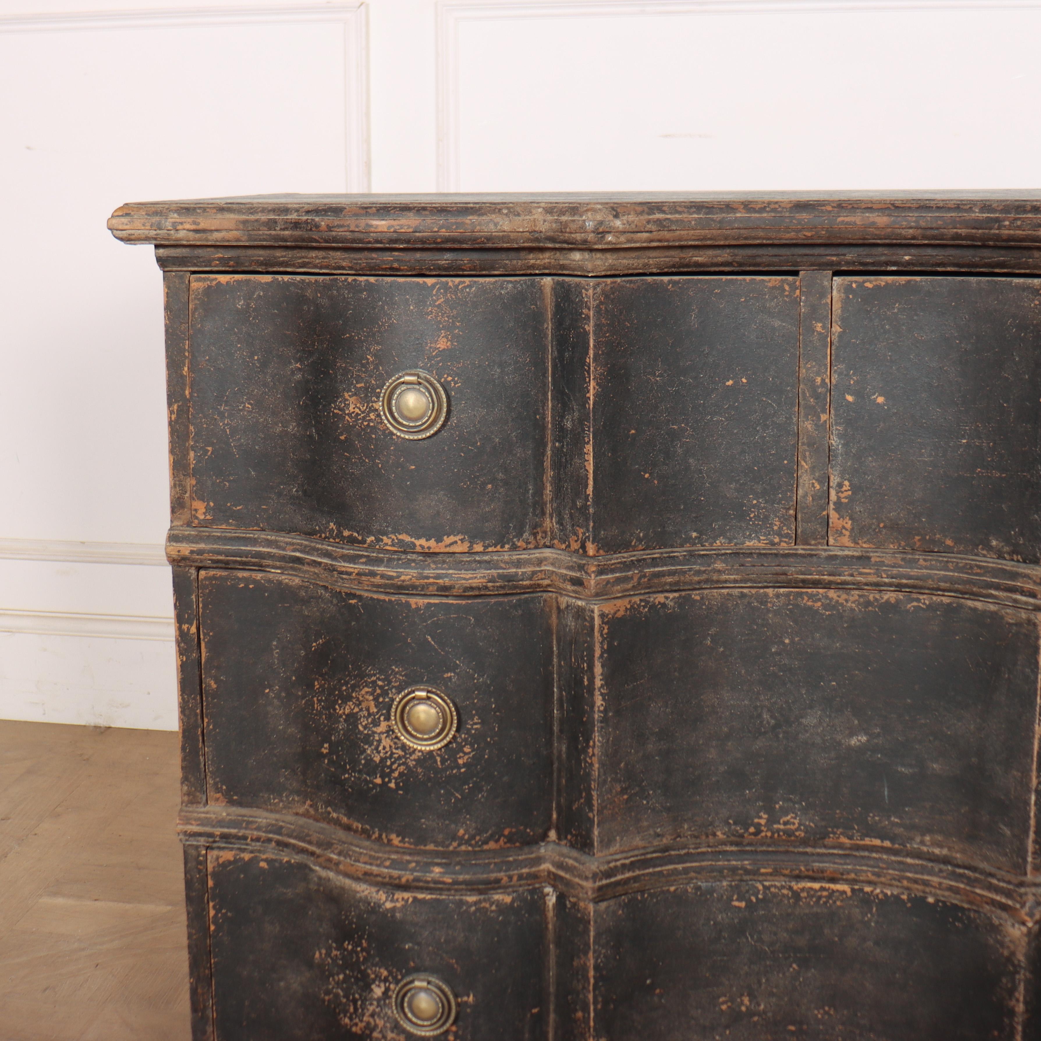 1920's copy of an 18th century Danish three drawer pine commode. 1920.  


Code: 9091

Dimensions:
W: 39.5