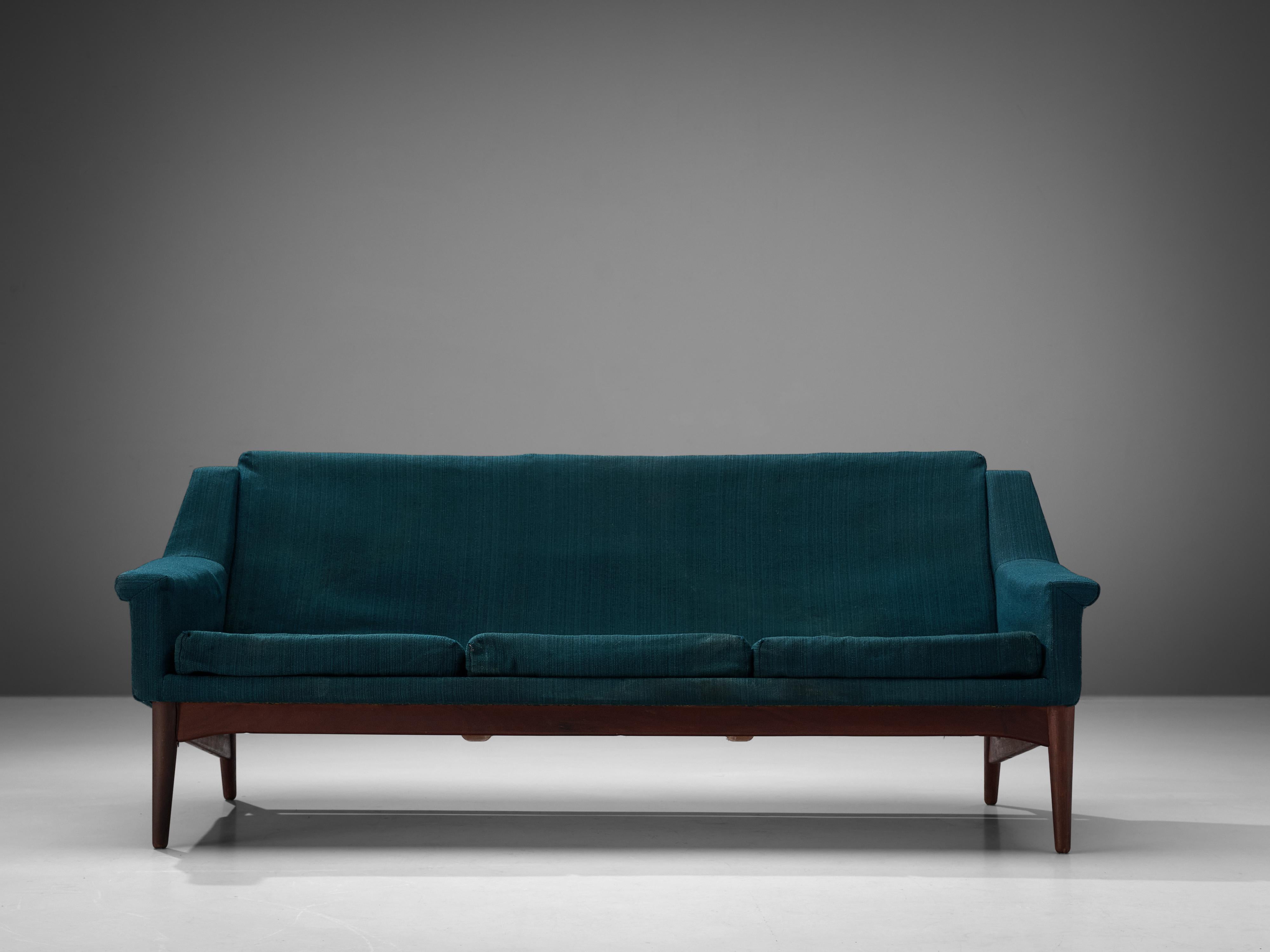 Dänisches Dreisitzer-Sofa aus Teakholz mit grünblauer Polsterung im Zustand „Gut“ im Angebot in Waalwijk, NL