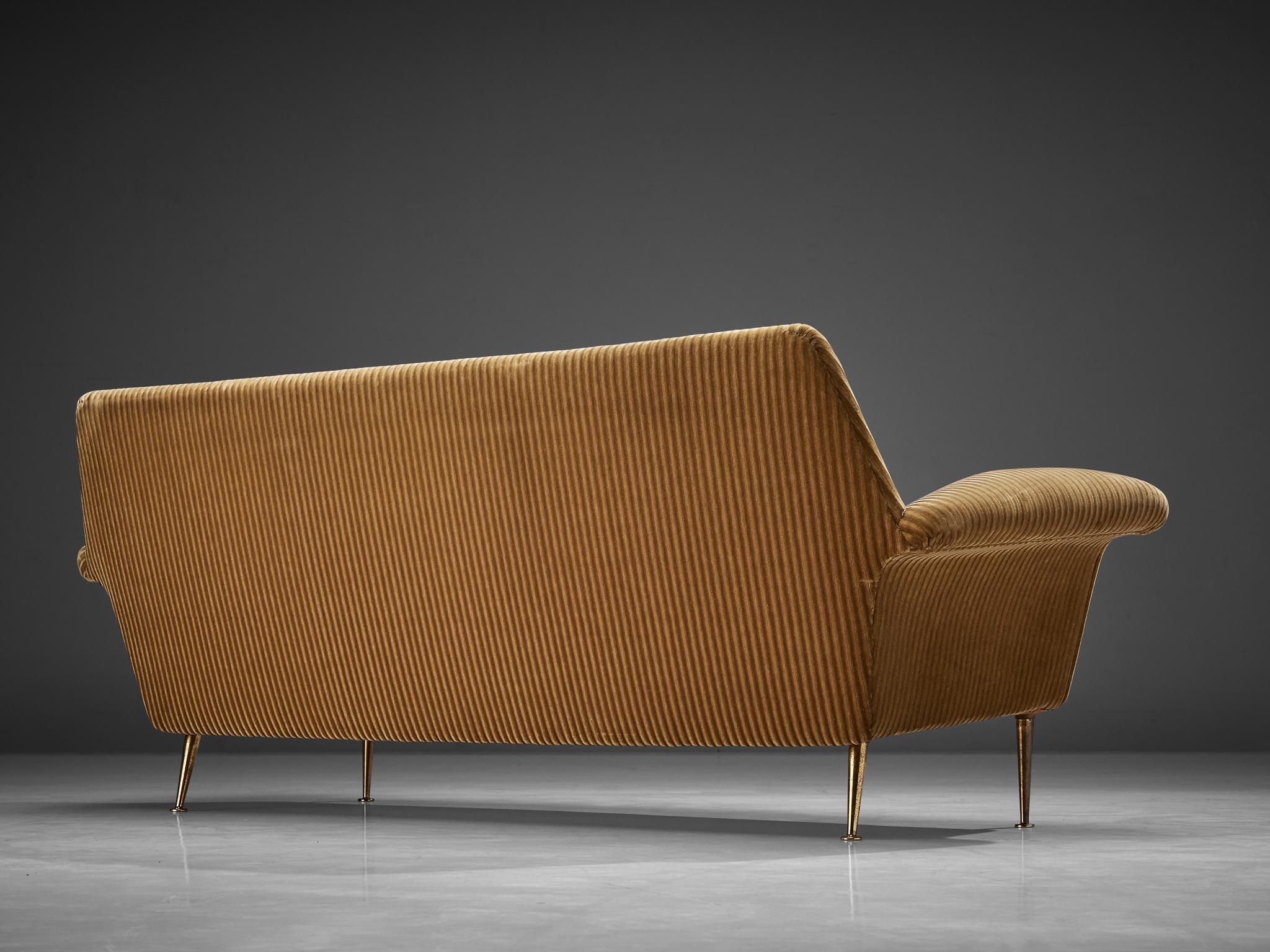 Danish Three Seat Sofa in Corduroy Upholstery In Good Condition In Waalwijk, NL