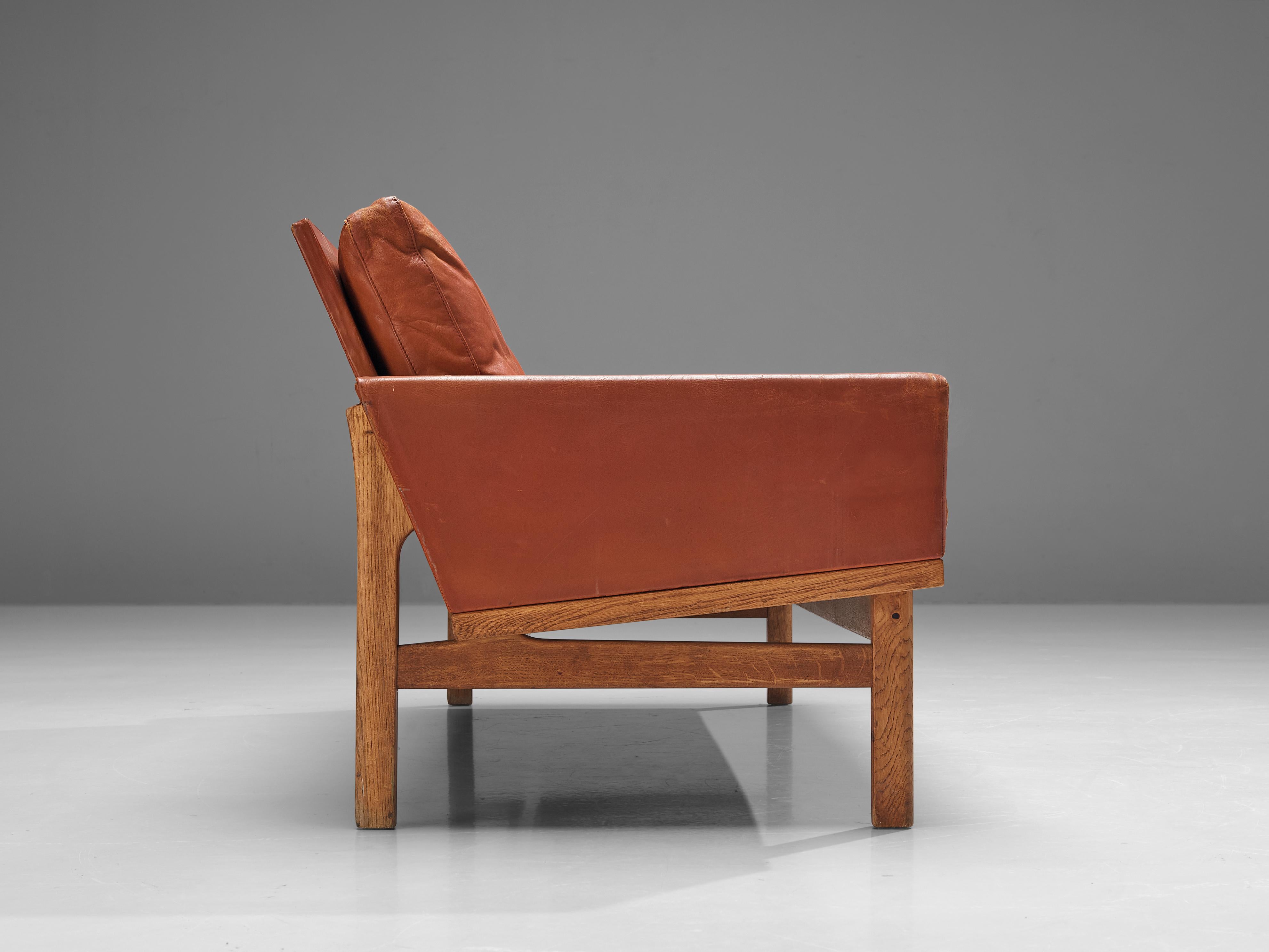 Dänisches Dreisitzer-Sofa aus rotbraunem Leder im Angebot 3