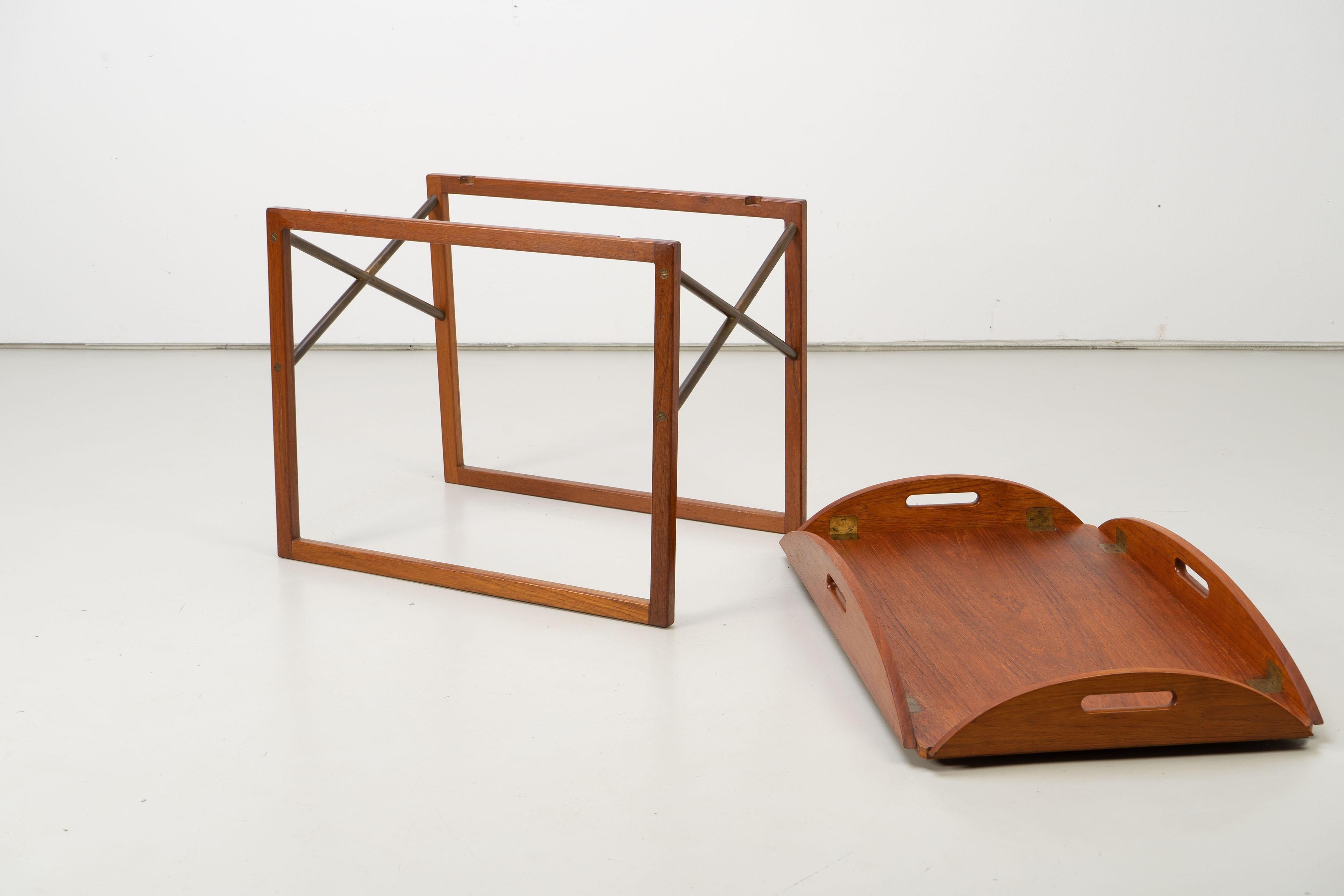 Danish Tray Table by Svend Langkilde for Illums Bolighus Teak and Brass, 1960s In Good Condition In Rosendahl, DE