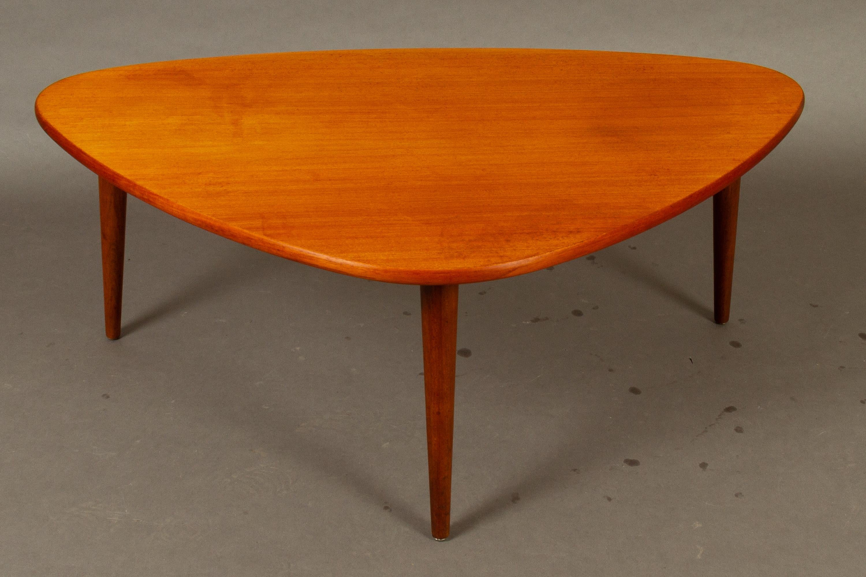 Danish Triangular Teak Coffee Table, 1960s 4