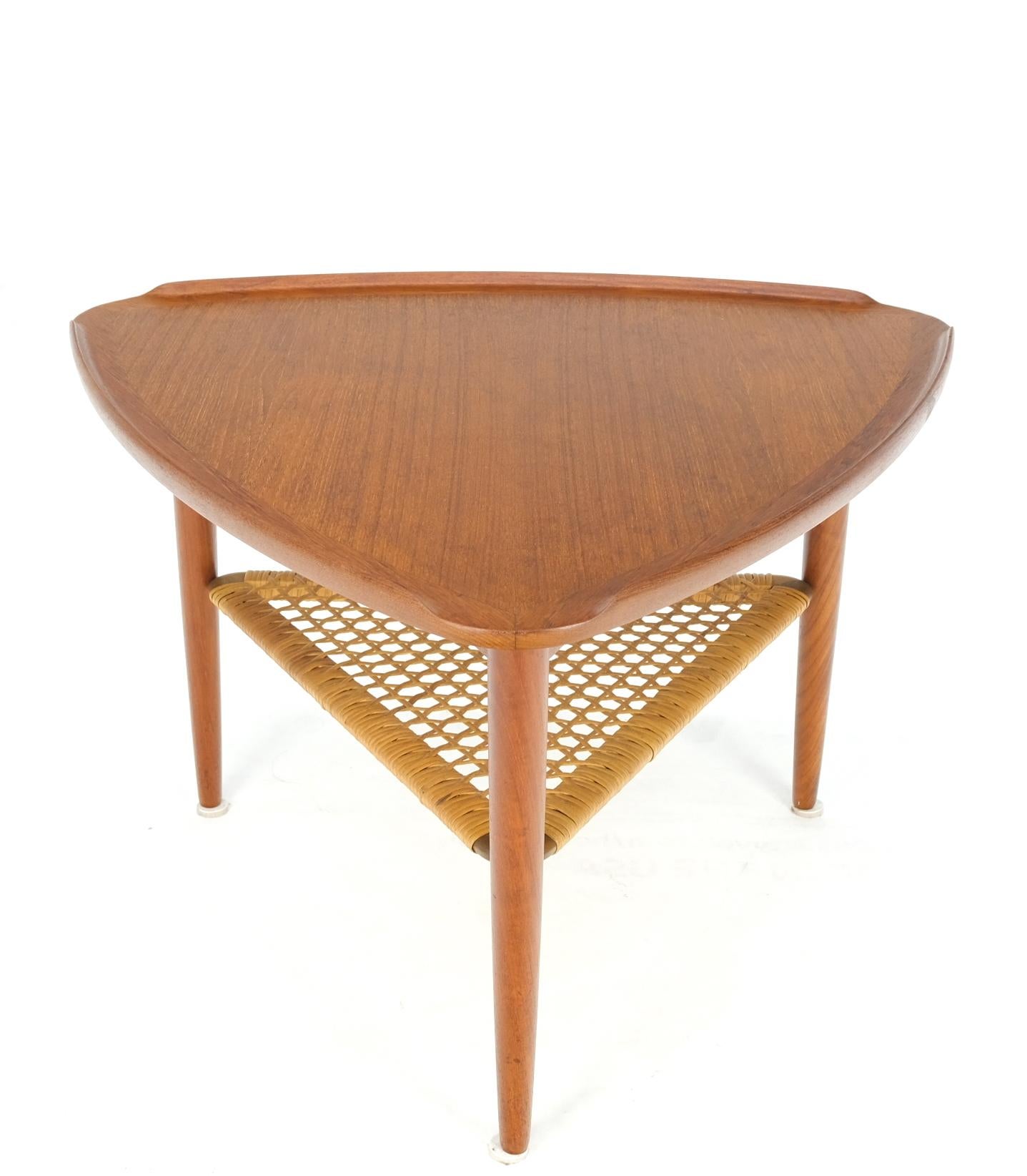 Danish Triangular Teak Rolled Edge Caned Shelf End Side Occasional Table Stand For Sale 6