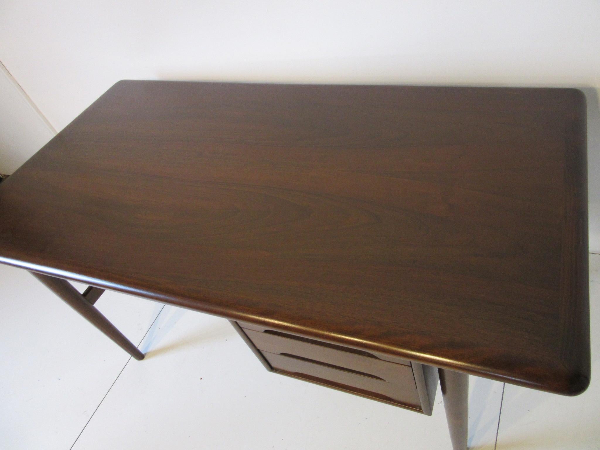 Danish Triangular Topped Desk in the Manner of France & Sons 1