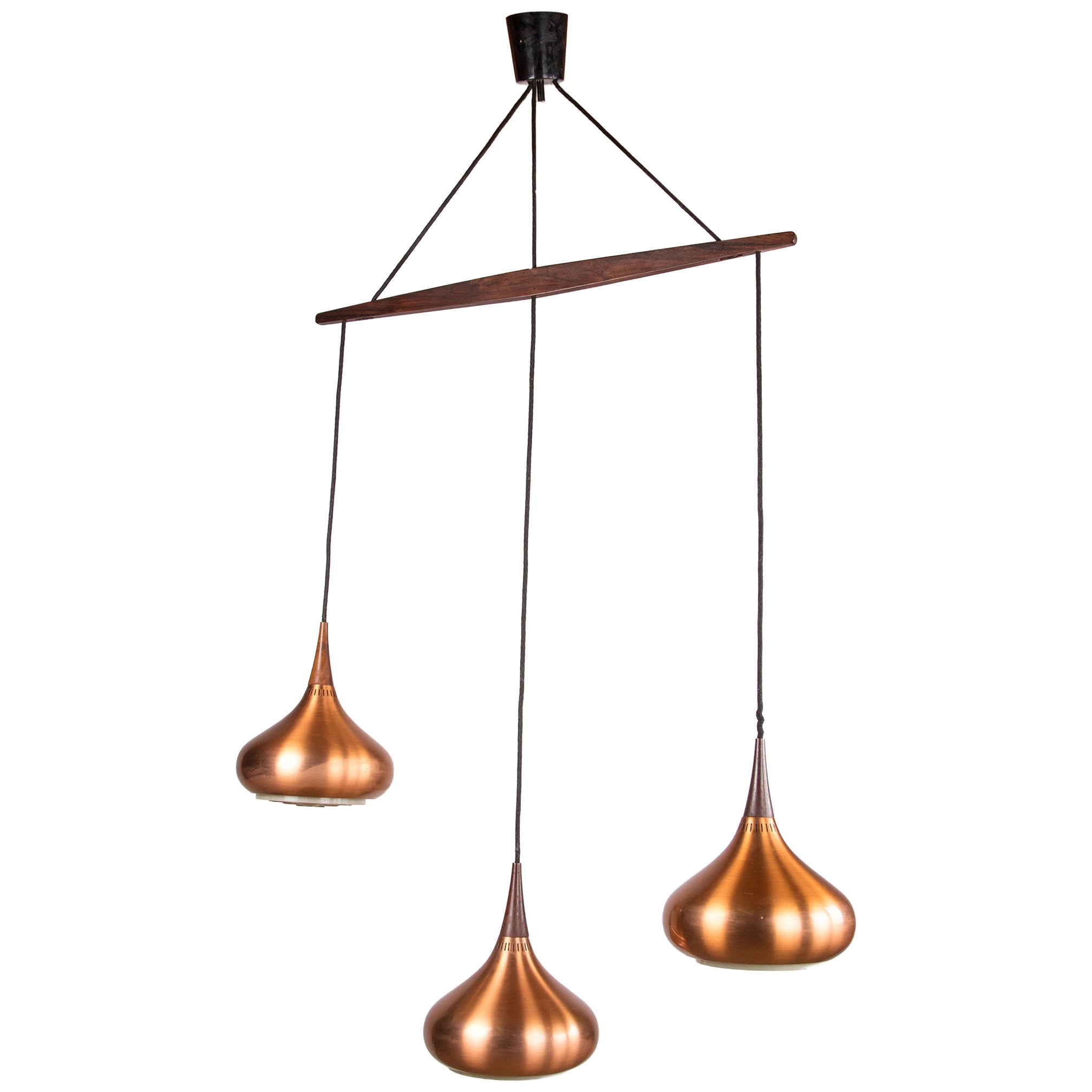Suspensión triple danesa "Orient" de metal y palisandro, por Jo Hammerborg 1965. en venta