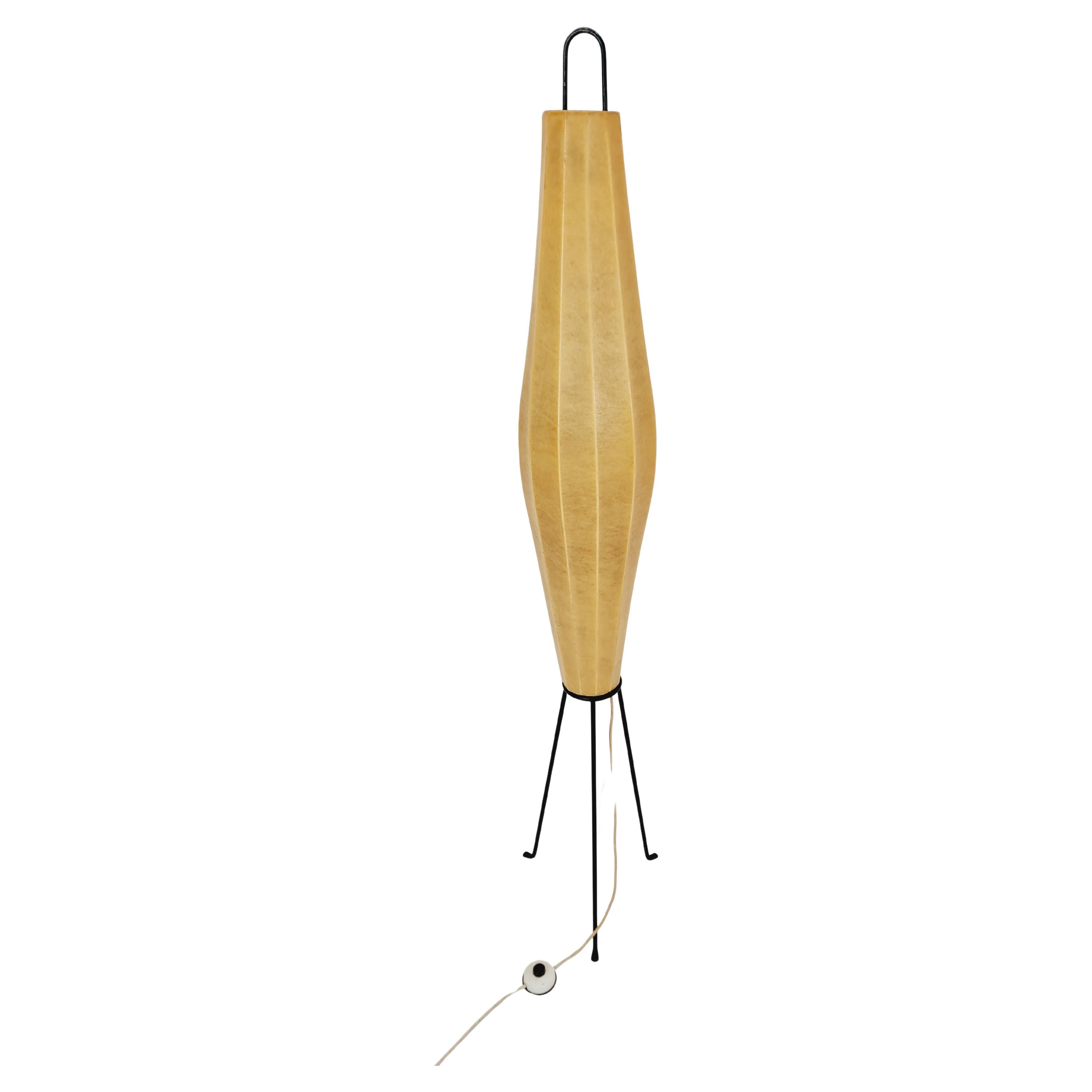 Lampadaire tripode danois en métal et abat-jour cocon de Klingele pour Artimeta 1957 en vente