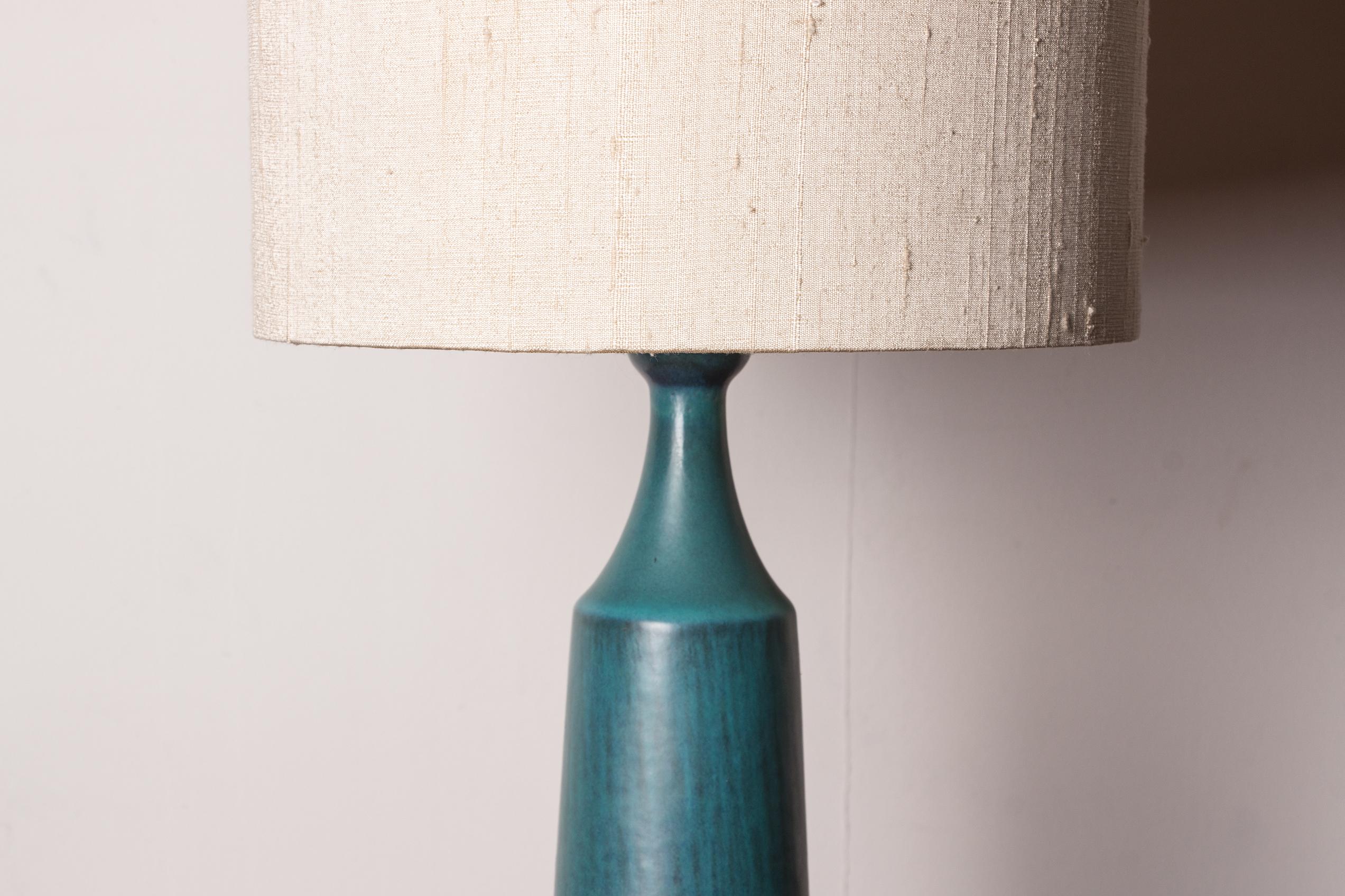 Mid-20th Century Danish truncated conical table lamp in matte blue sandstone by Gunnar Nylund for For Sale