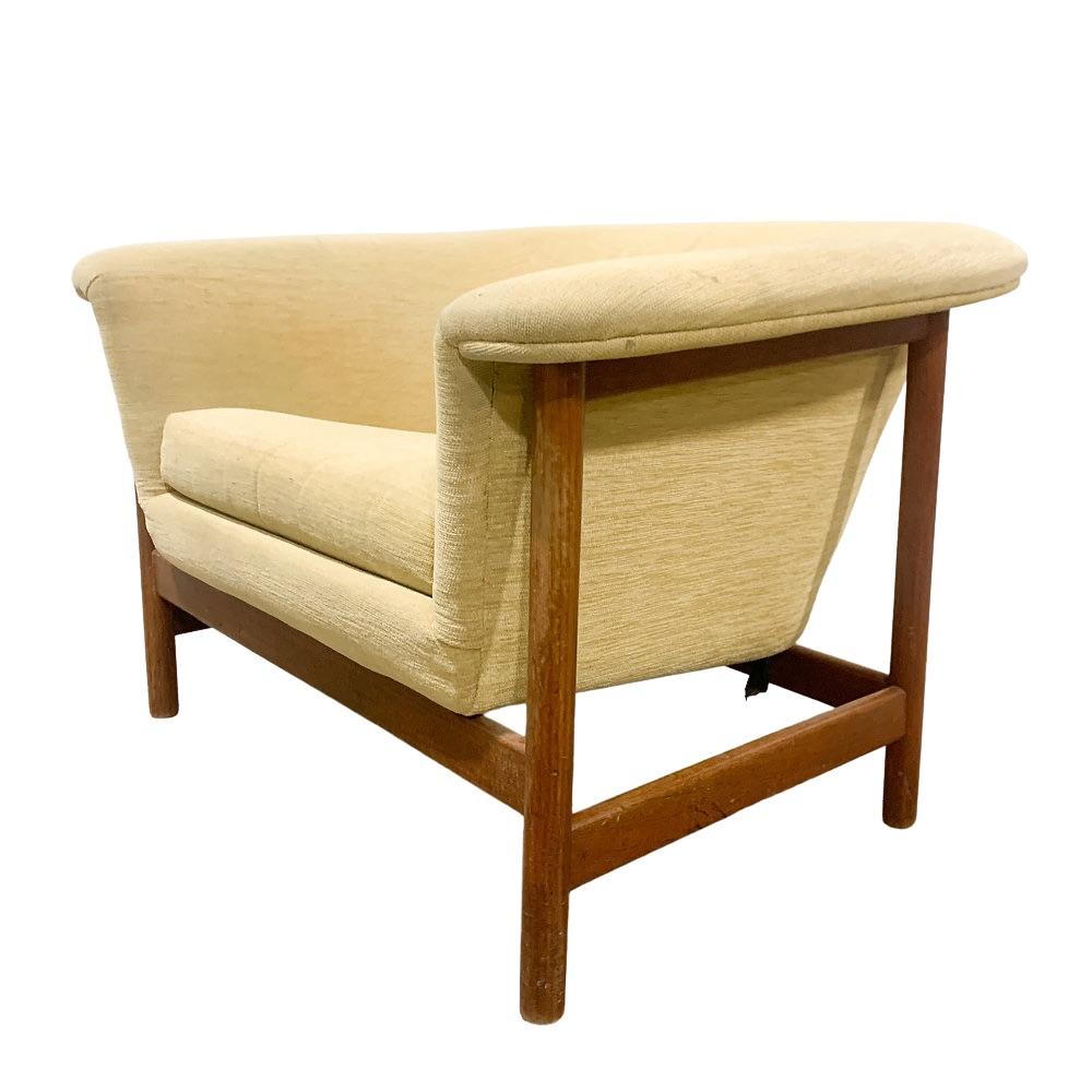 Very comfortable and unique Scandinavian design on a solid teak frame reminiscent of Hans Olsen's 'Fried Egg' chair. Vintage 60s Danish style with a broad and deep seat that offers multiple lounging positions. Foam is in good shape but fabric has