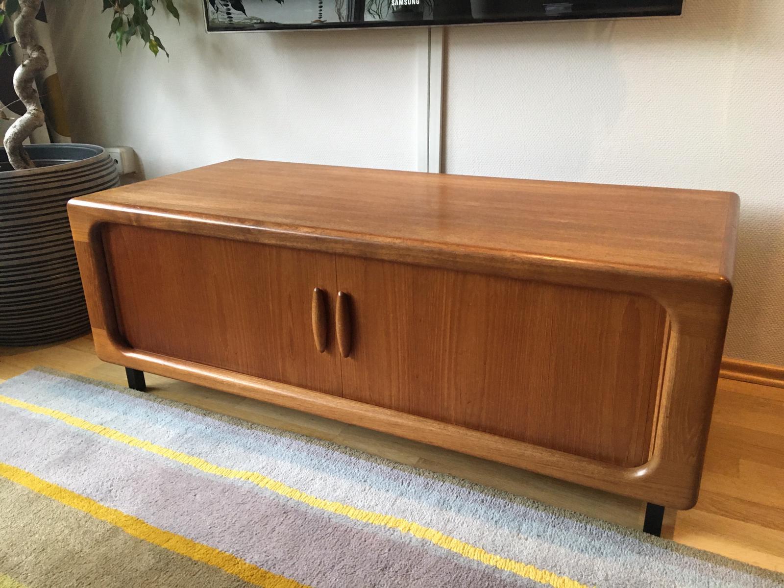 Mid-Century Modern Danish TV Rack Side Board with Tambour Doors by Dyrlund, Denmark, 1970s For Sale