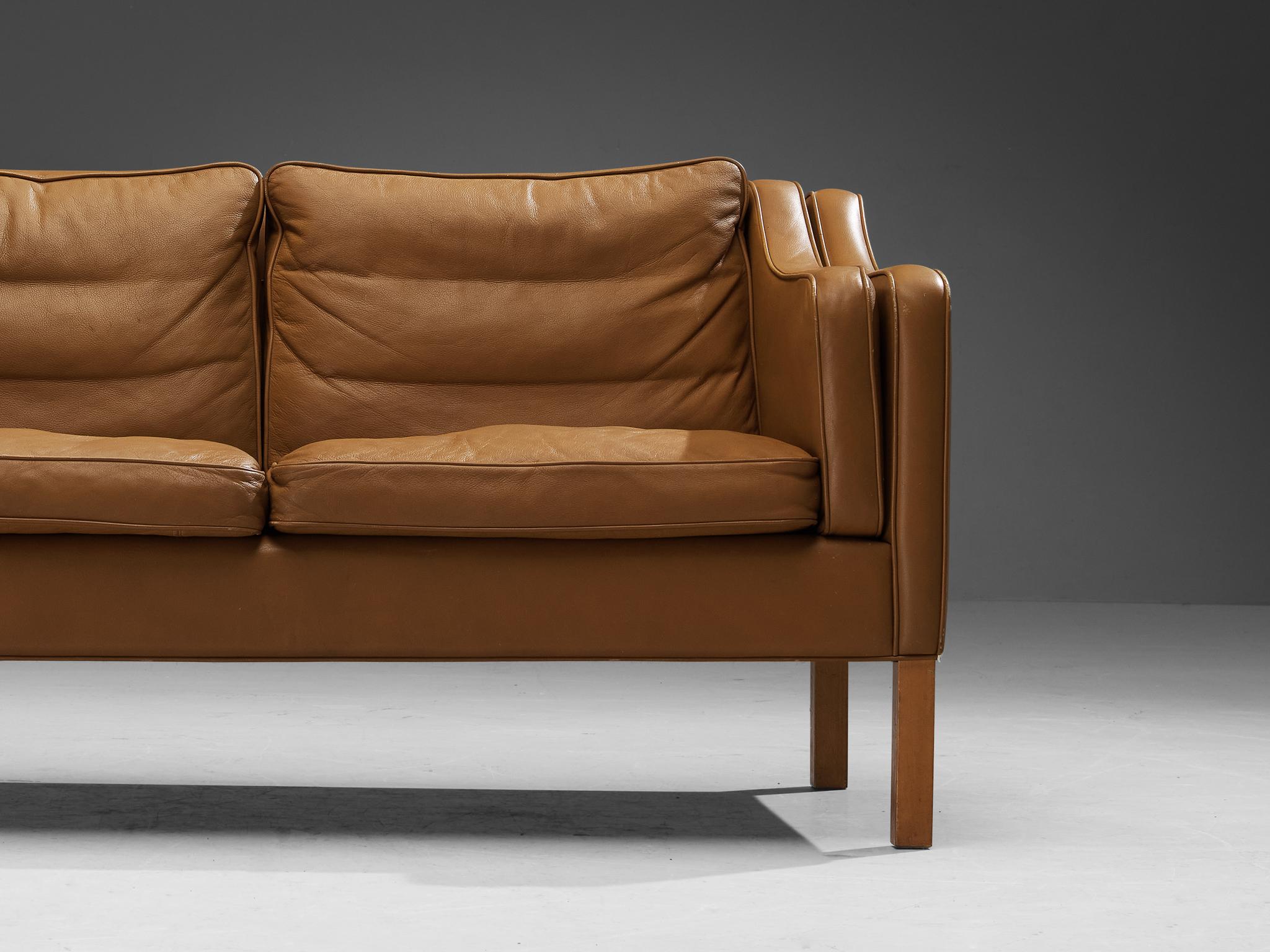 Dänisches Zweisitzer-Sofa aus cognacfarbenem Leder  im Angebot 3