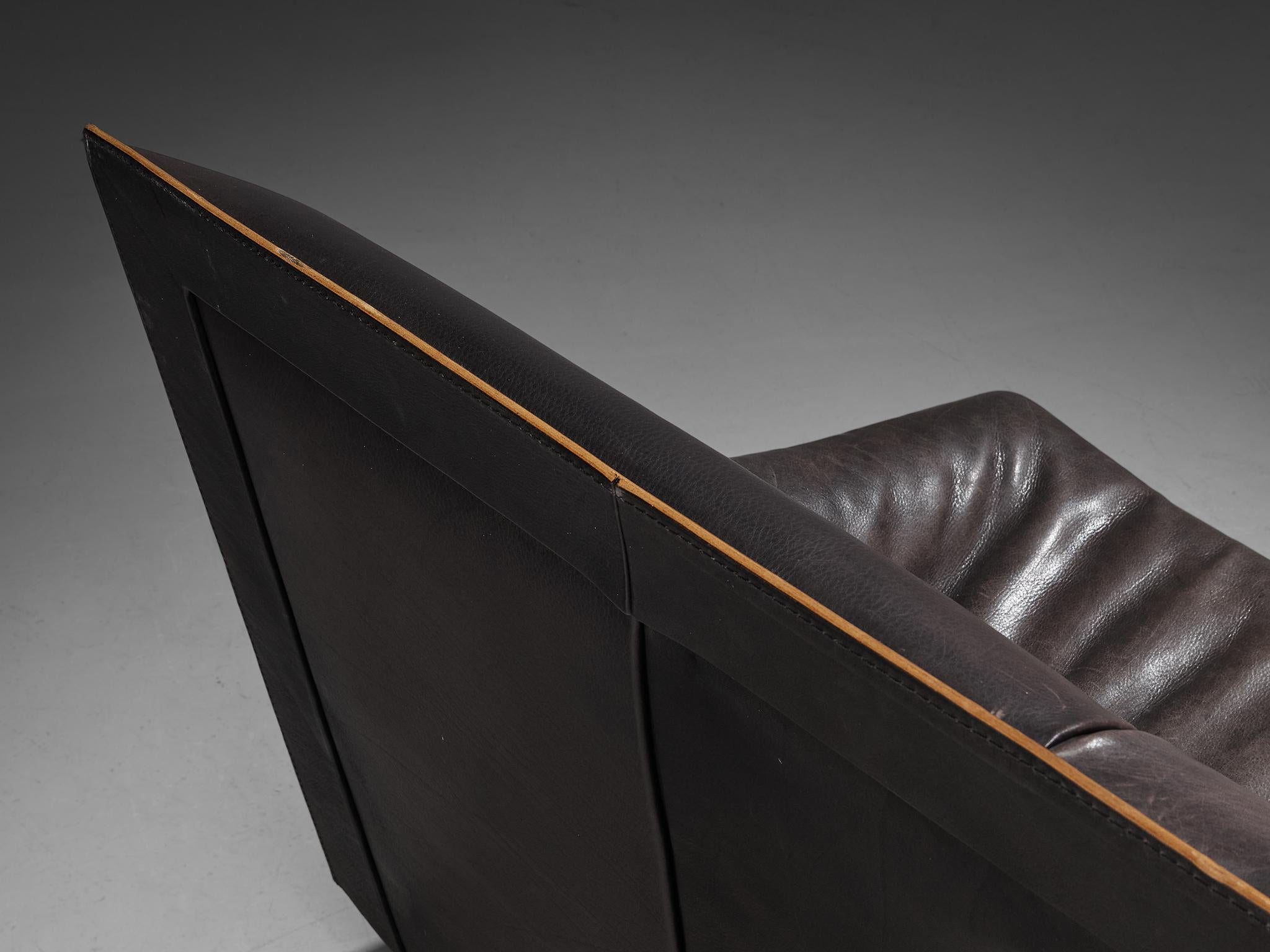 Dänisches Zweisitzer-Sofa aus grauem Buffalo-Leder im Angebot 1