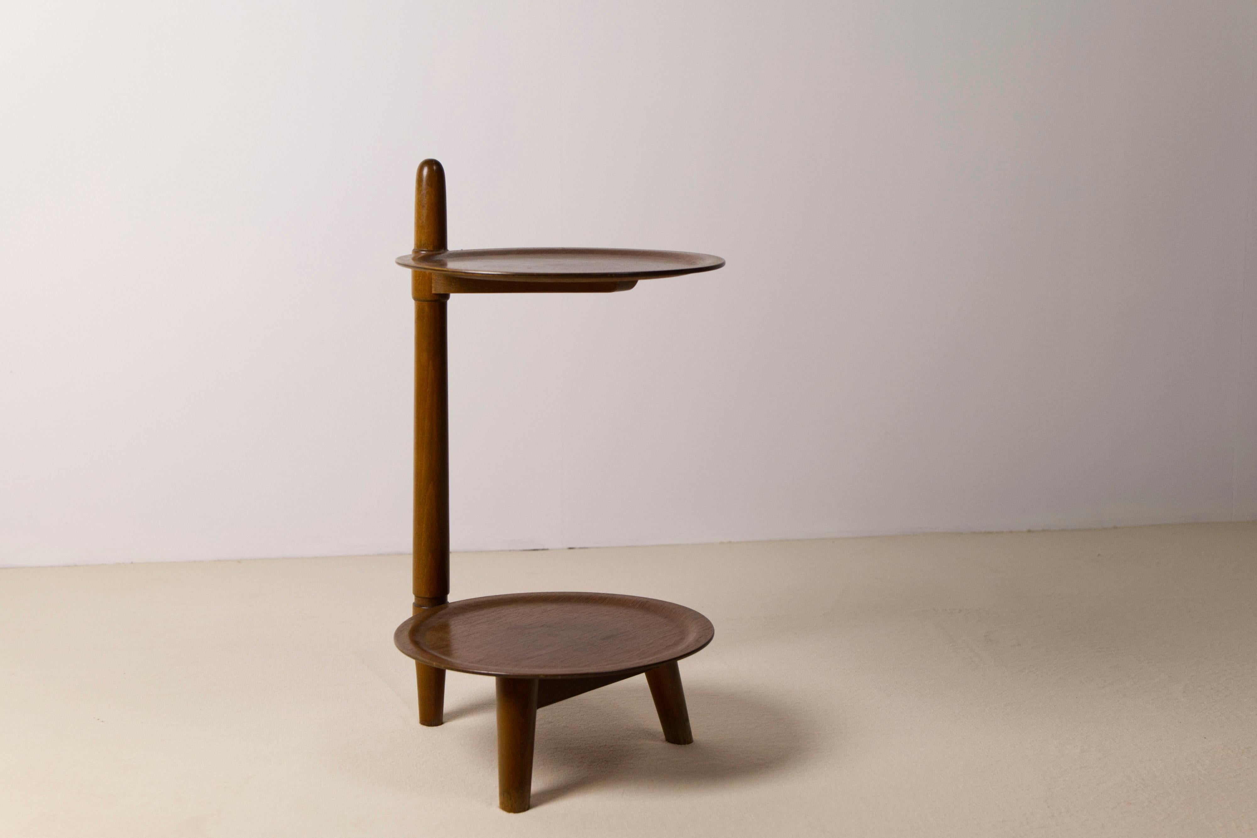 Table d'appoint danoise à deux niveaux par Edmund Jørgensen, années 1950 en vente 5