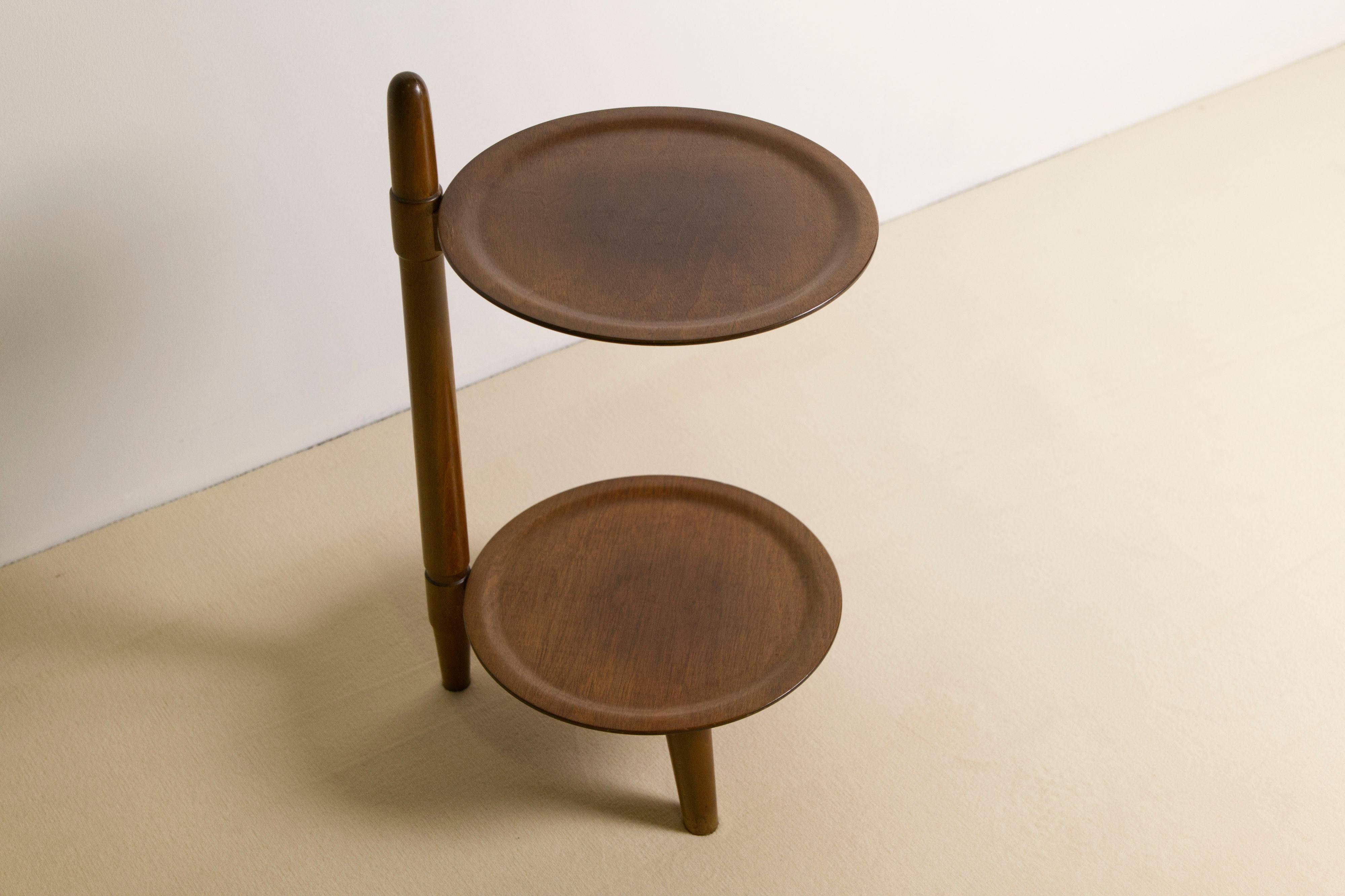 Table d'appoint danoise à deux niveaux par Edmund Jørgensen, années 1950 Bon état - En vente à Balen, BE