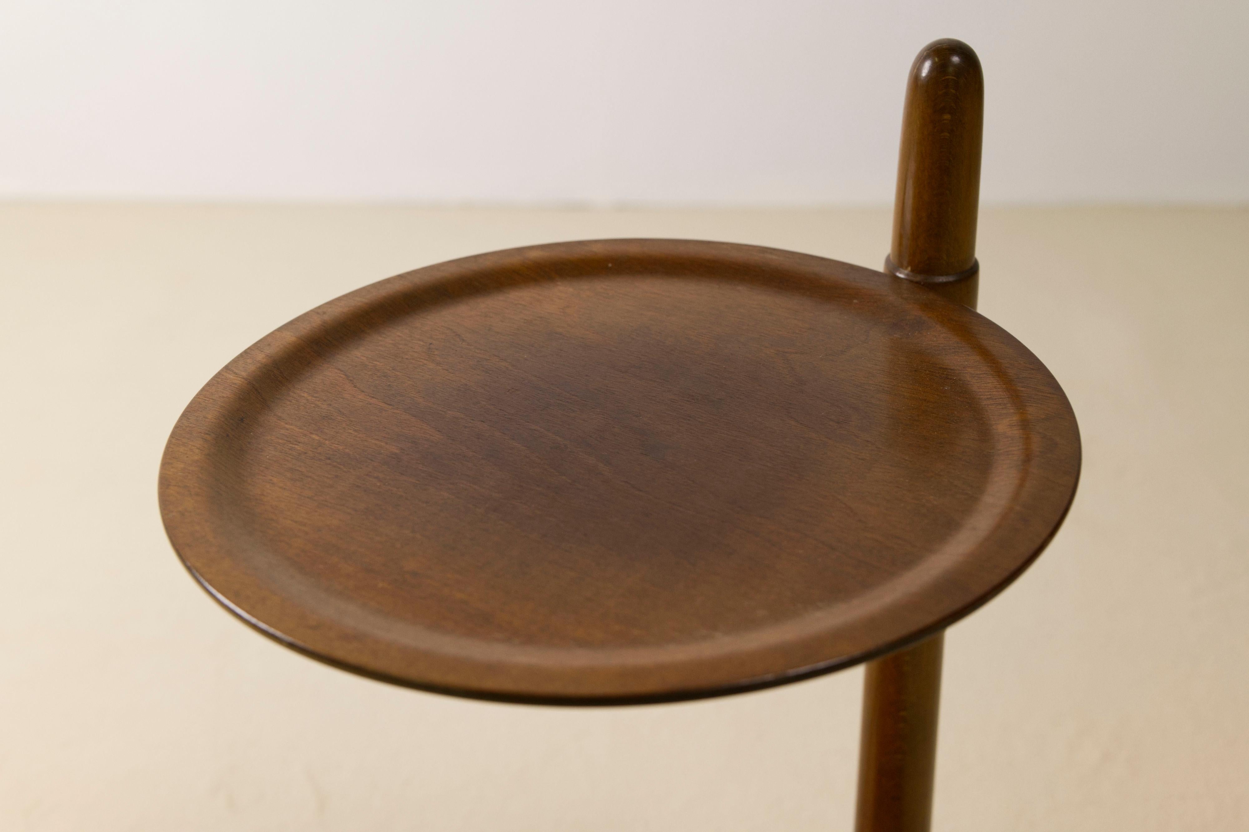 Milieu du XXe siècle Table d'appoint danoise à deux niveaux par Edmund Jørgensen, années 1950 en vente