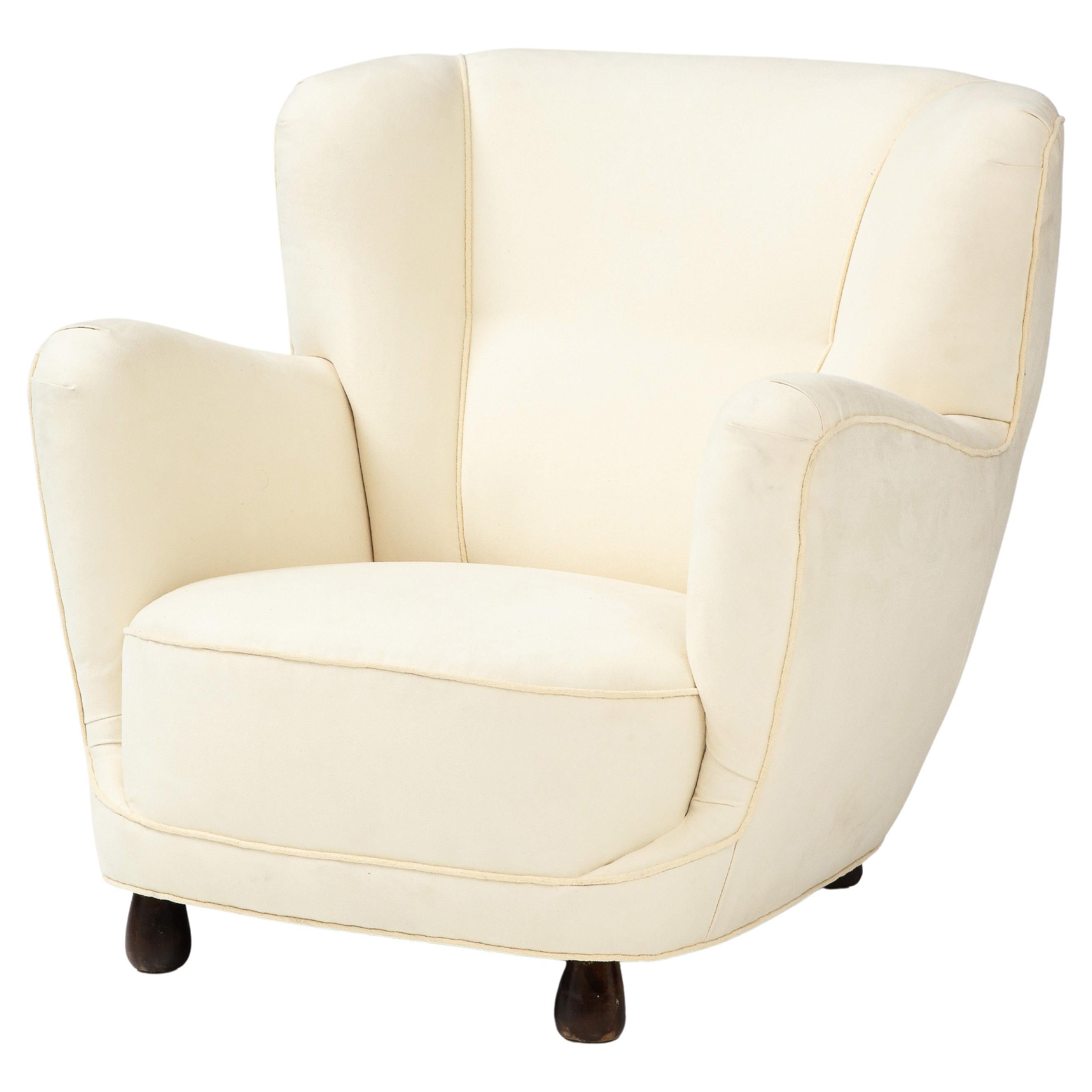 Fauteuil club danois tapissé de mousseline, années 1940 en vente