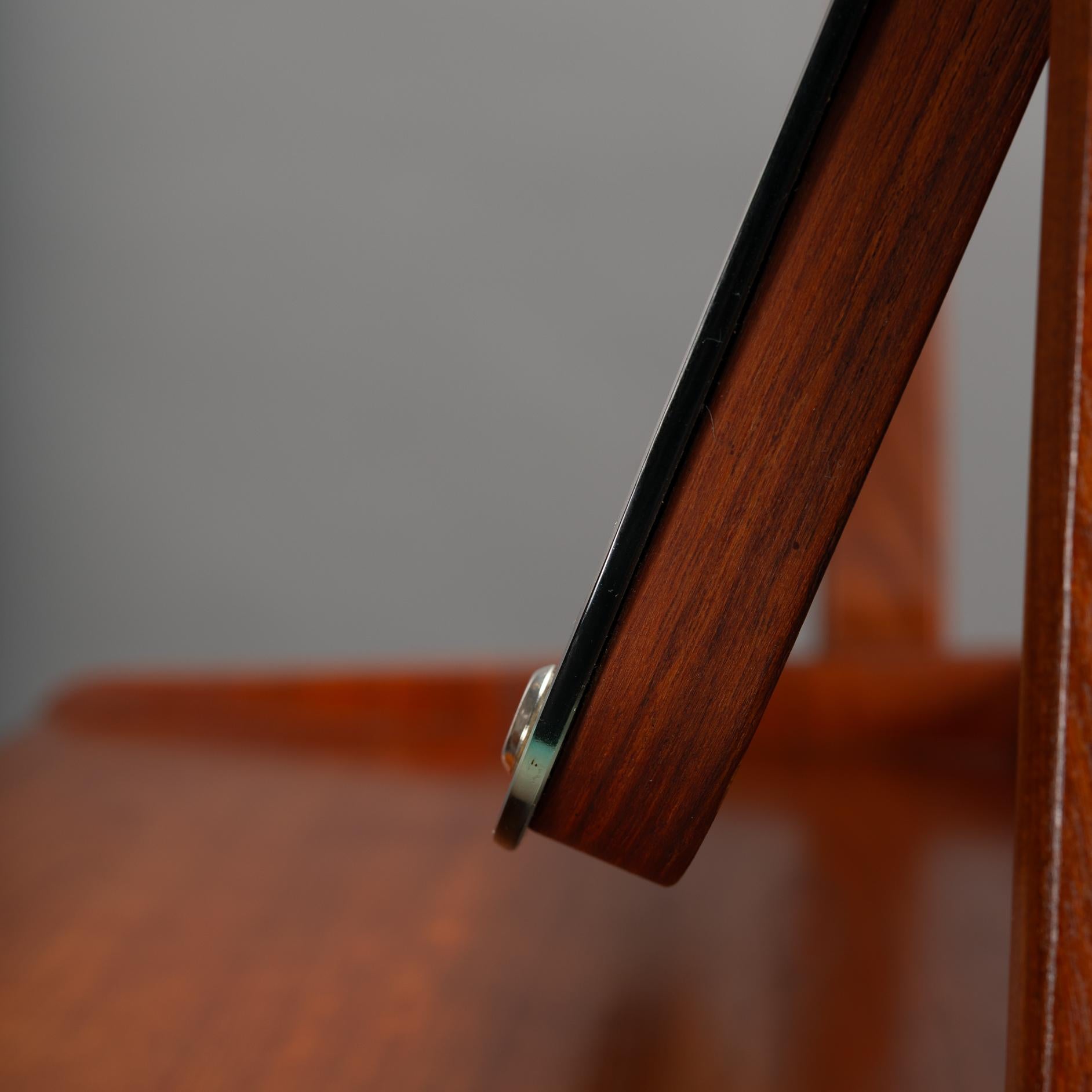 Vetro Tavolino da toeletta danese in teak di AG Spejl Kobberbeskyttet, anni '60 in vendita