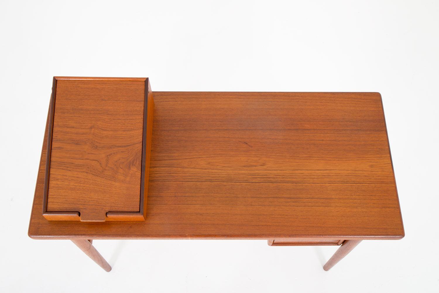 Danish Vanity Table or Desk in Teak by Kurt Østervig, Denmark For Sale 2