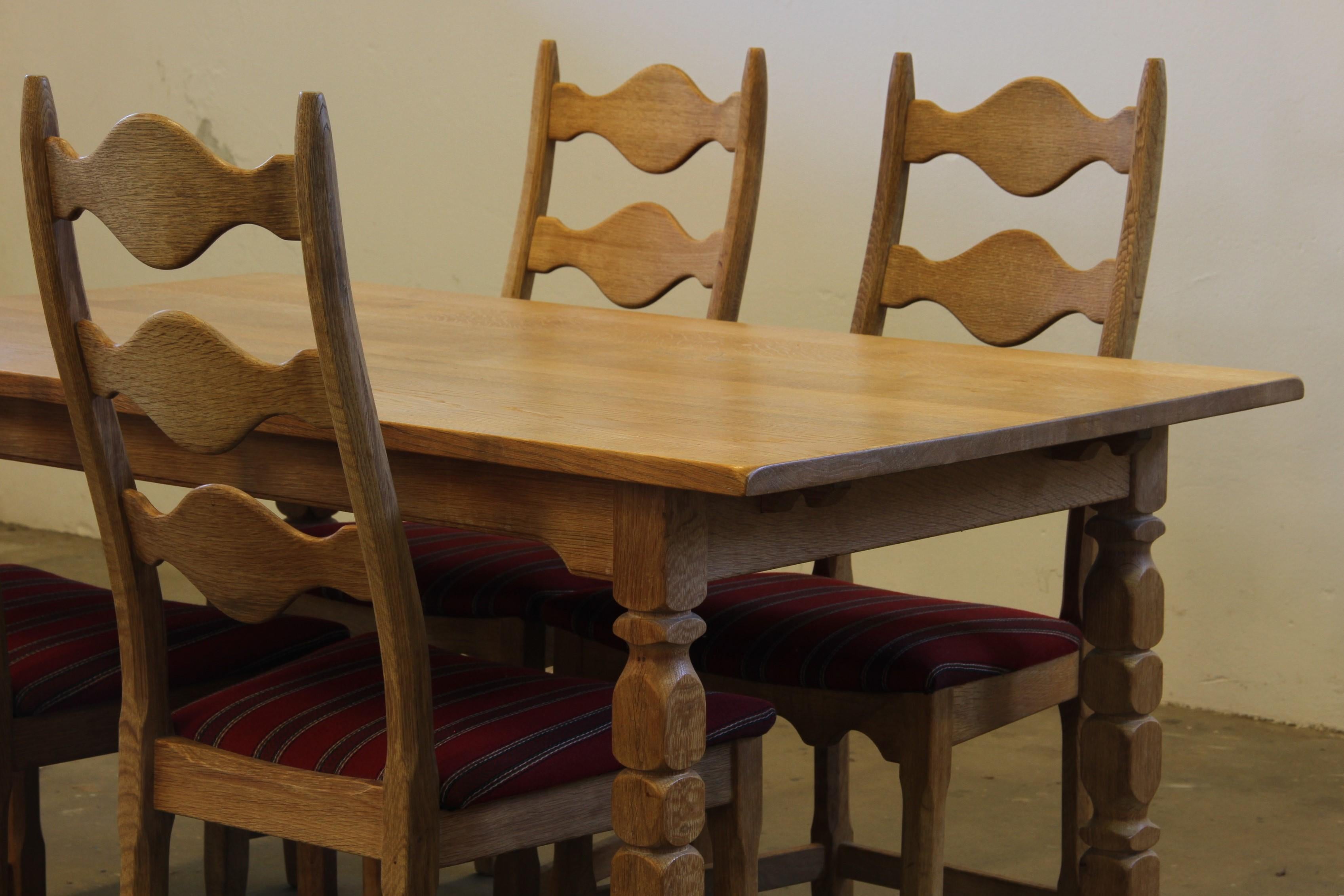 Danish Vintage 1960s Extending Dining Table in Light Solid Oak Style of Kjærnulf For Sale 8