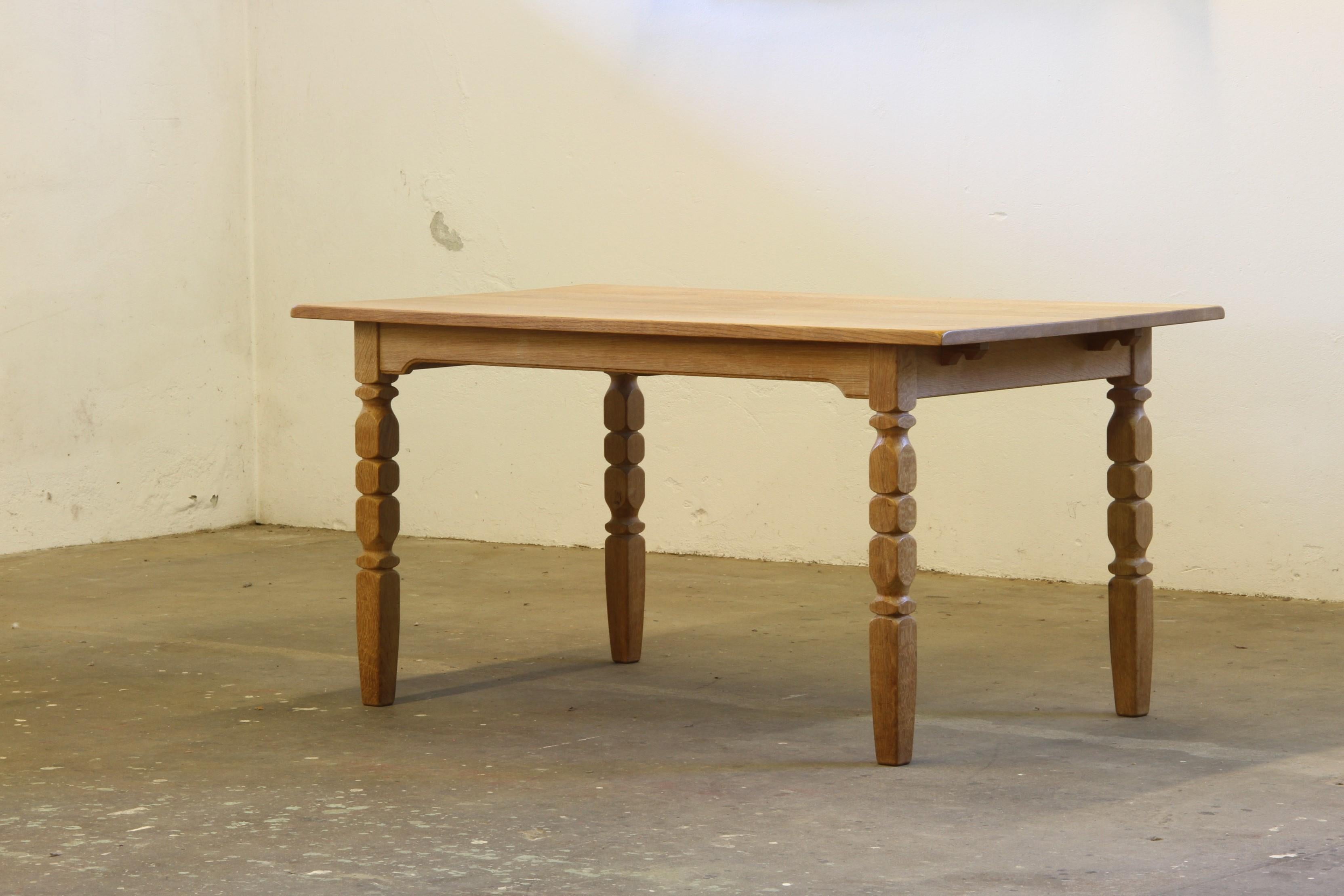 Brutalist Danish Vintage 1960s Extending Dining Table in Light Solid Oak Style of Kjærnulf For Sale