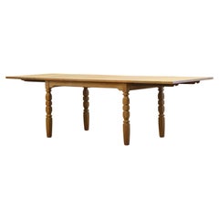 Table de salle à manger à rallonge danoise Vintage des années 1960 en Oak Light Solid Style of Kjærnulf