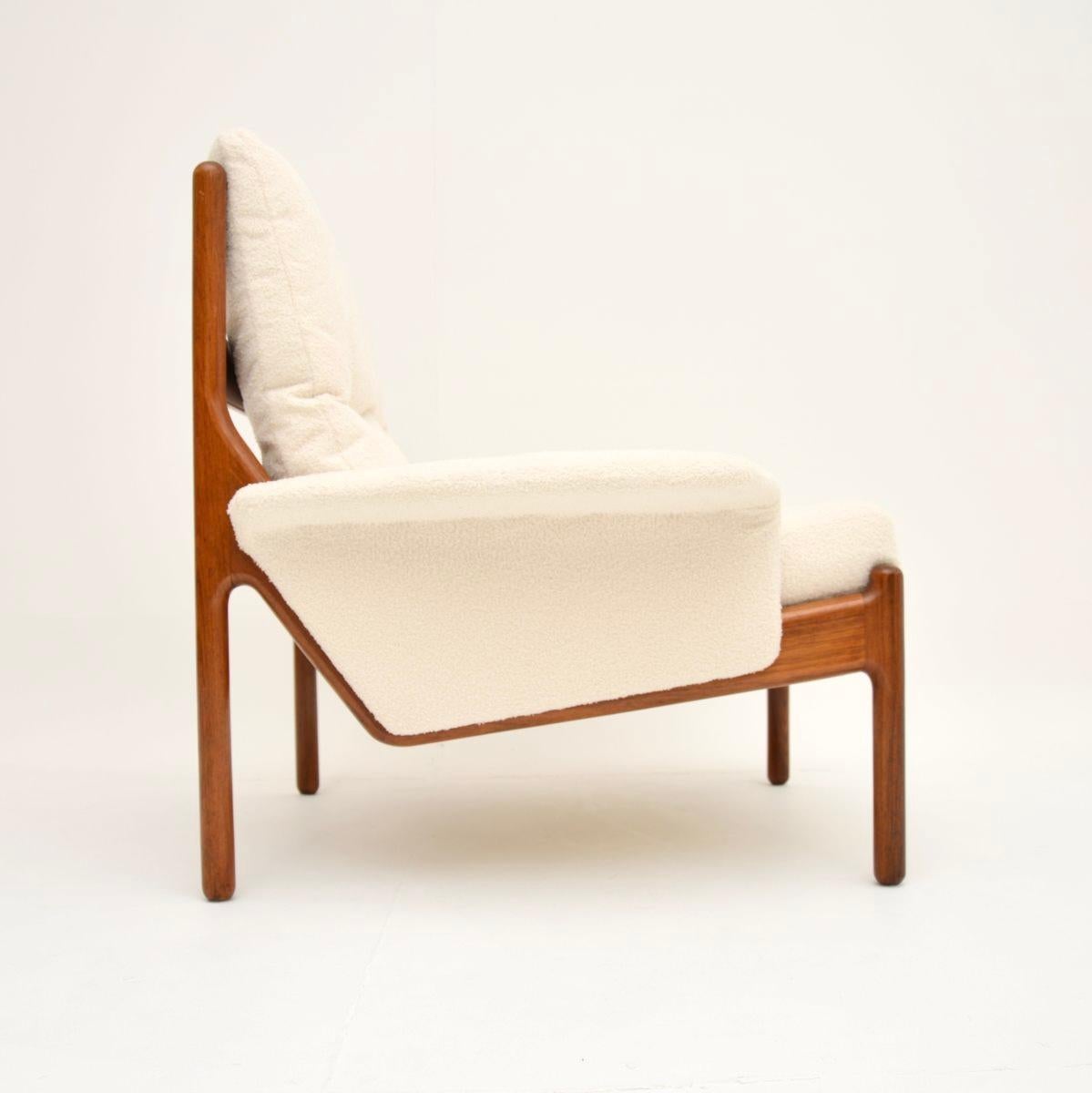 Danish Vintage Armchair by Illum Wikkelso For Sale 1