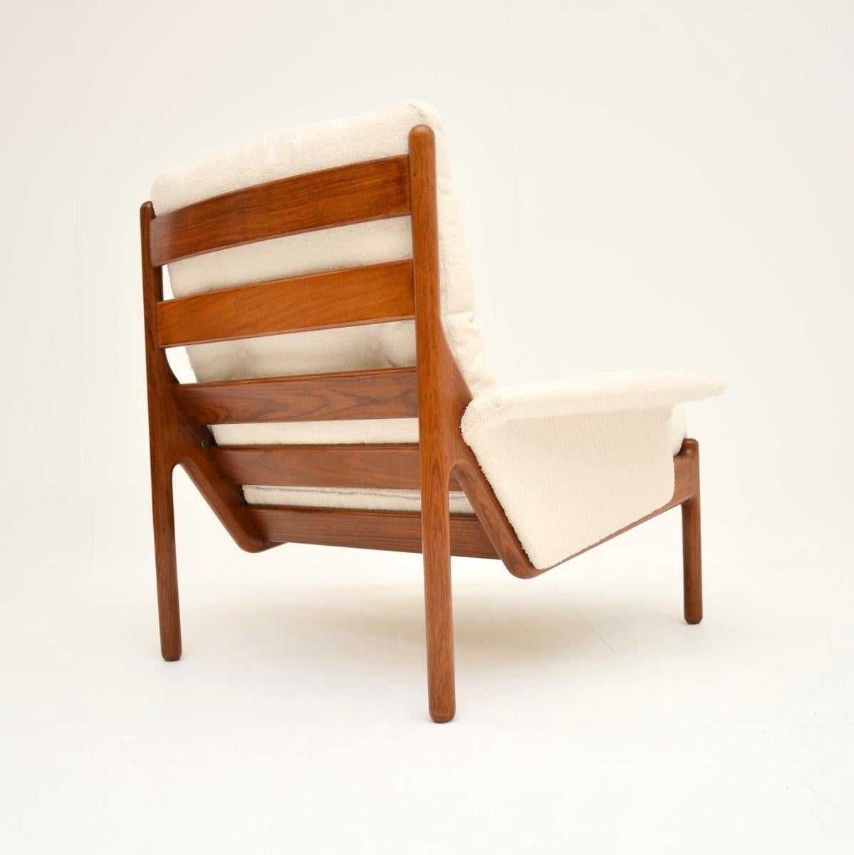 Danish Vintage Armchair by Illum Wikkelso For Sale 3