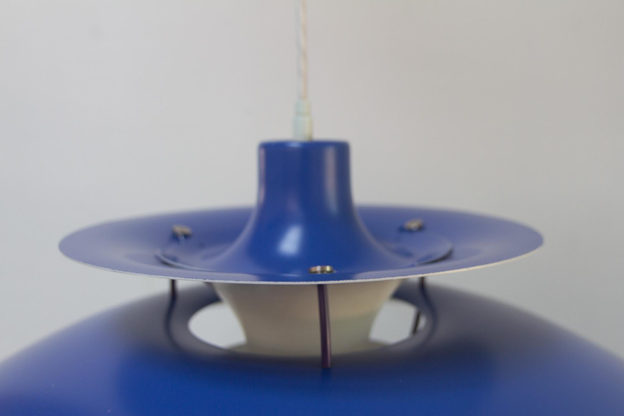 Danish Vintage Blue Ceiling Pendant PH5 by Poul Henningsen, 1960s In Good Condition For Sale In Asaa, DK