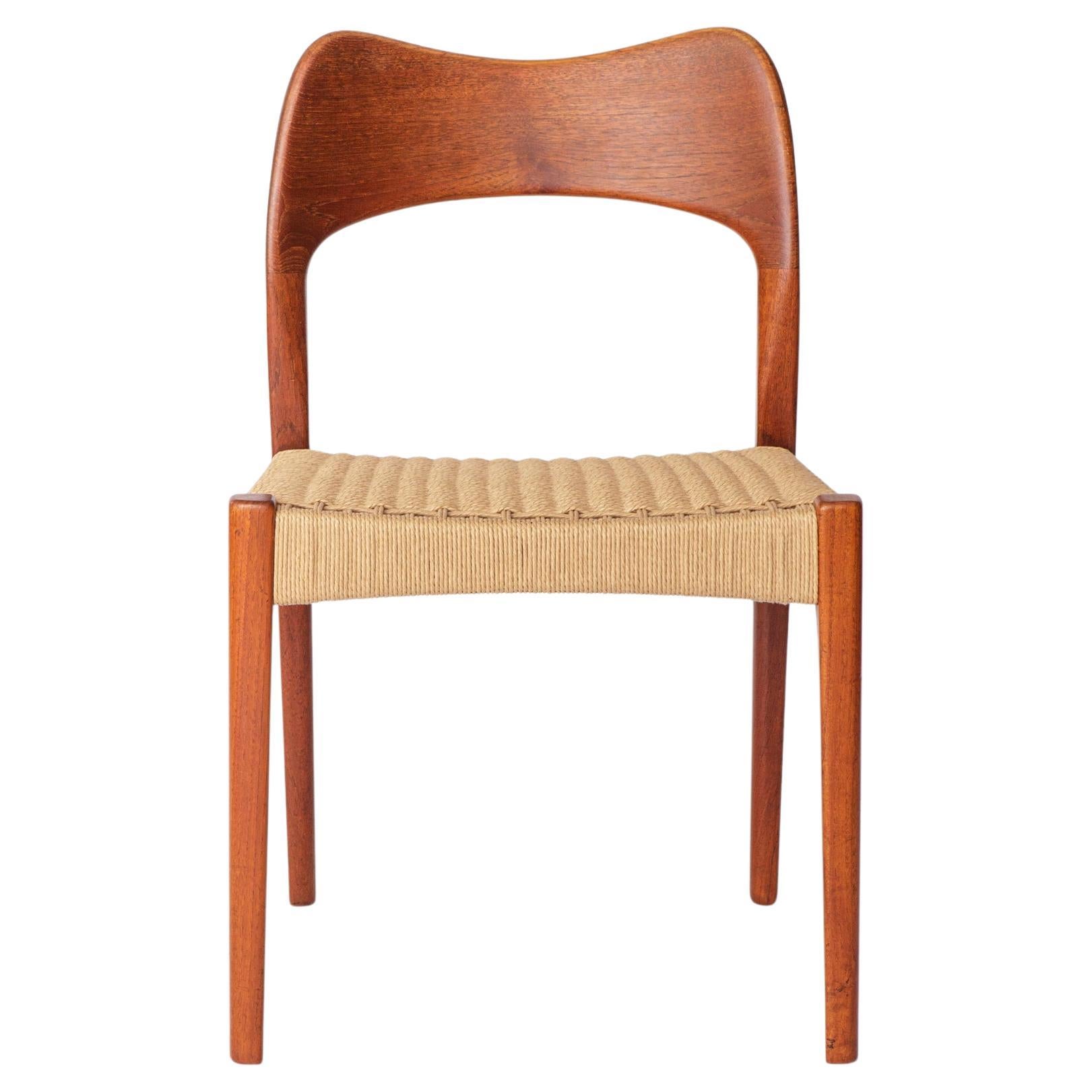 Danish Vintage Chair by Arne Hovmand-Olsen for Mogens Kold, 1960s Displayed pric