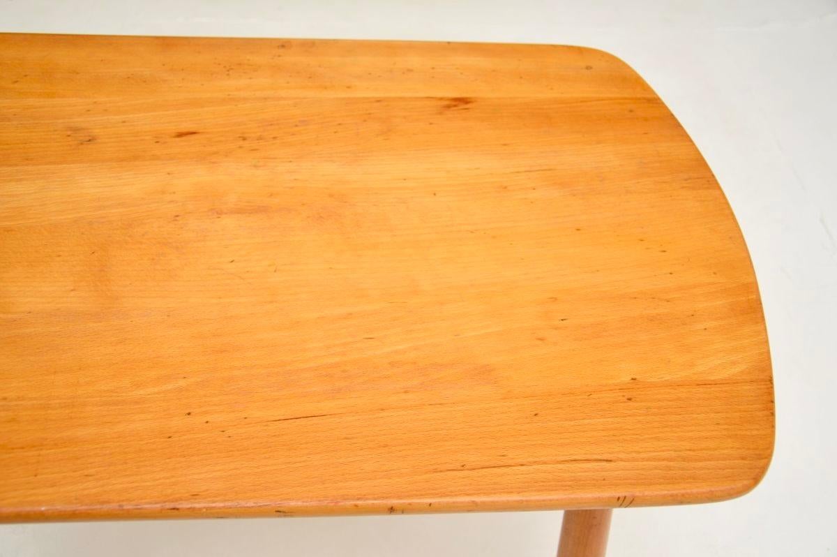 Table basse / d'appoint vintage danoise en vente 2