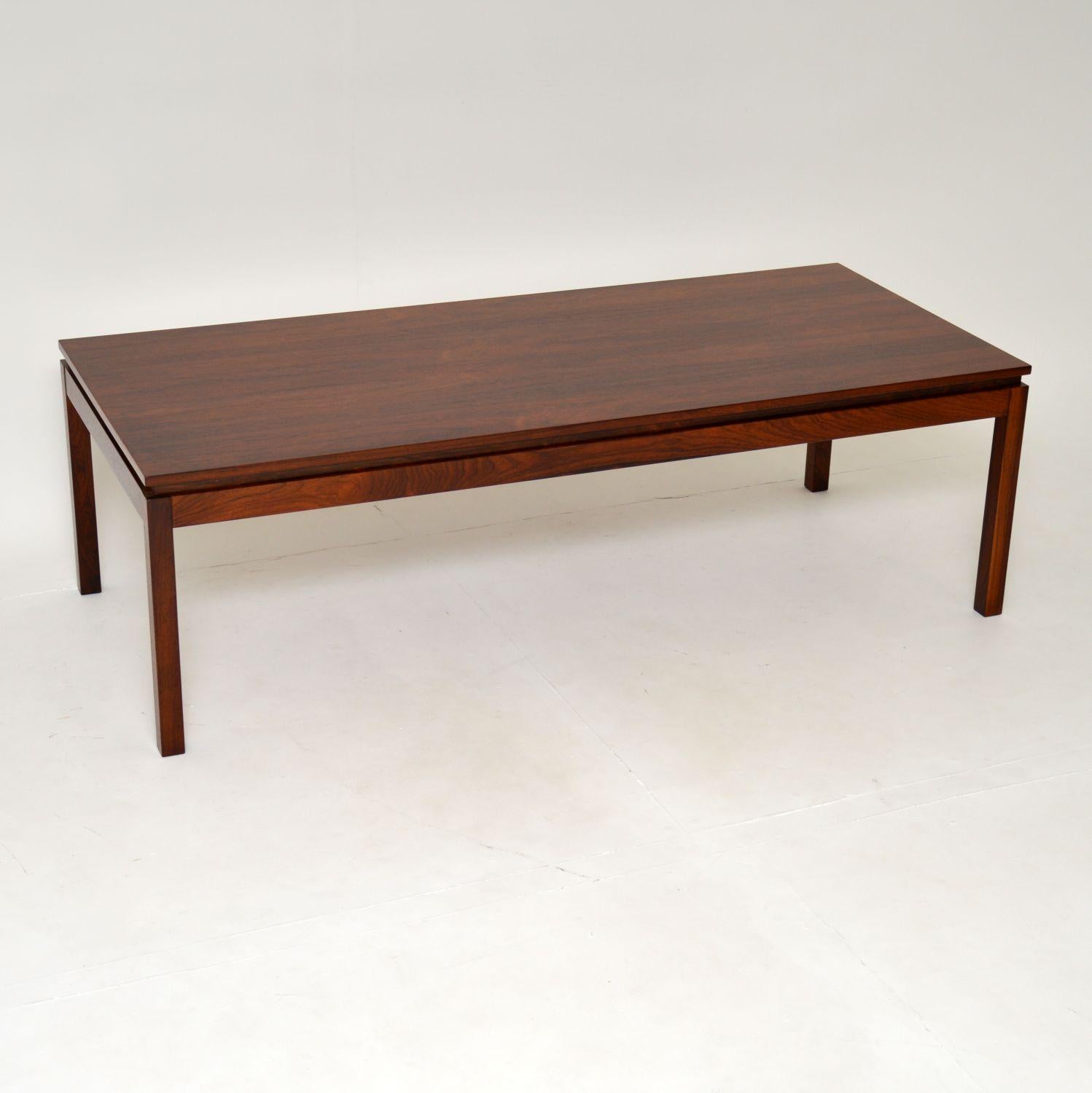 A very large and extremely well made vintage Danish coffee table. This was made in Denmark, it dates from the 1960’s.

The quality is fantastic, this is beautifully designed and has stunning wood grain patterns. The colour and patina are