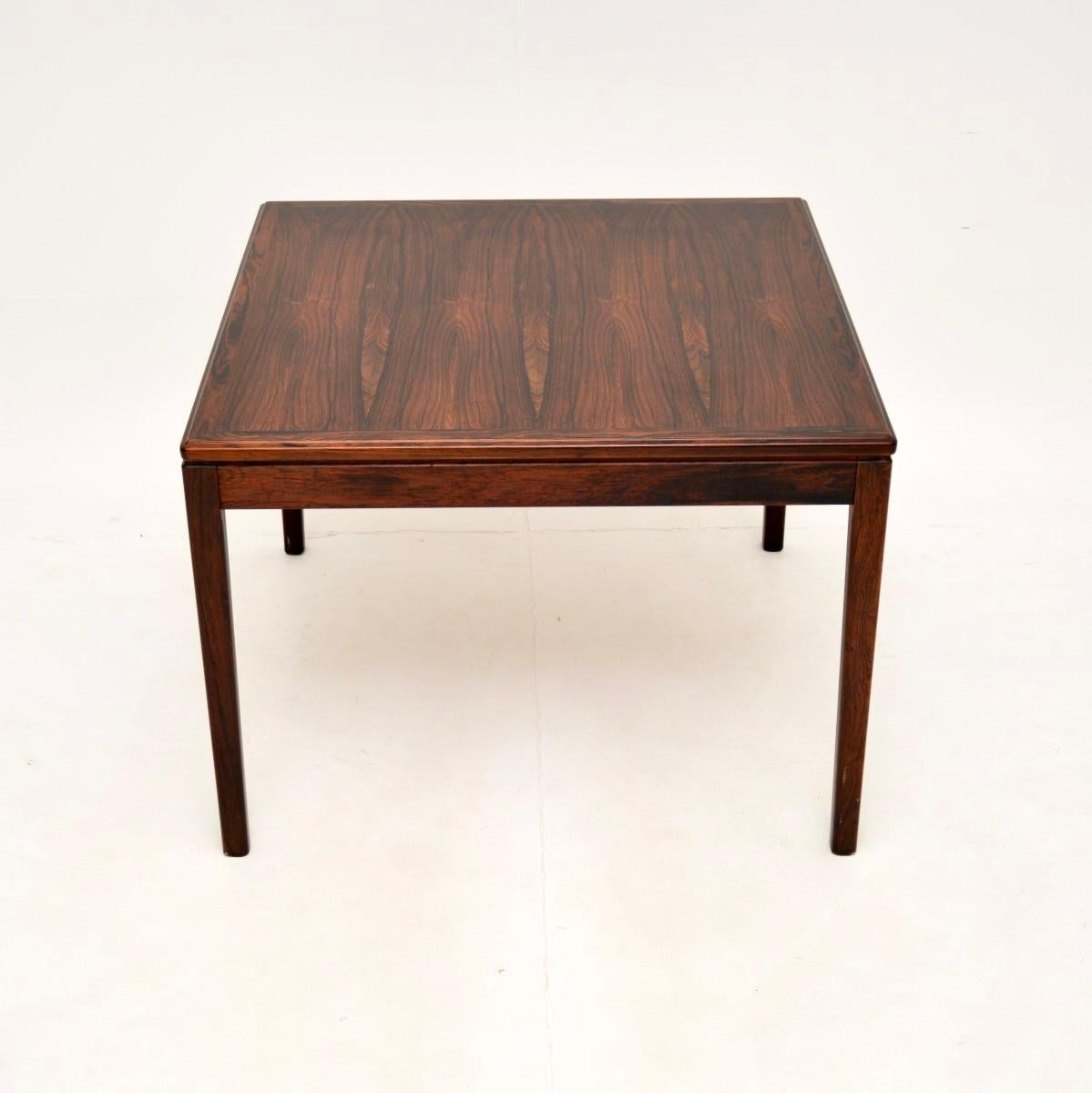 Dänischer Vintage-Couchtisch (Moderne der Mitte des Jahrhunderts) im Angebot