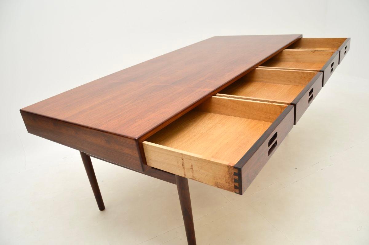 Dänischer Vintage-Schreibtisch von Nanna Ditzel für Soren Willadsen im Angebot 4