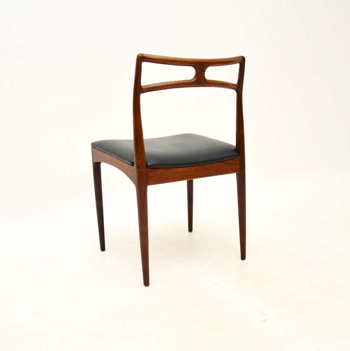 Table et chaises de salle à manger danoises vintage de Johannes Andersen en vente 8