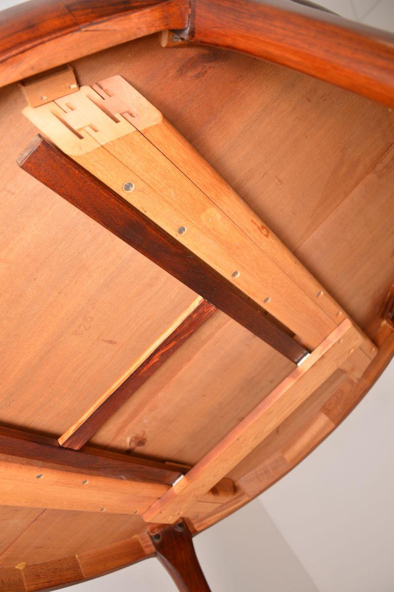 Table de salle à manger danoise Vintage par Ib Kofod-Larsen en vente 5