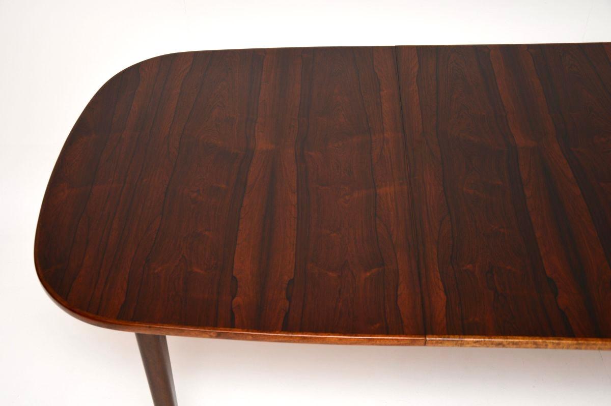 Milieu du XXe siècle Danish Vintage Dining Table en vente