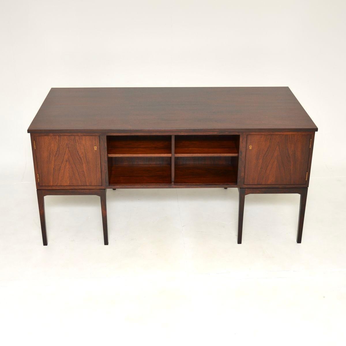 Milieu du XXe siècle Bureau de direction vintage danois par Arne Holst-Christensen en vente