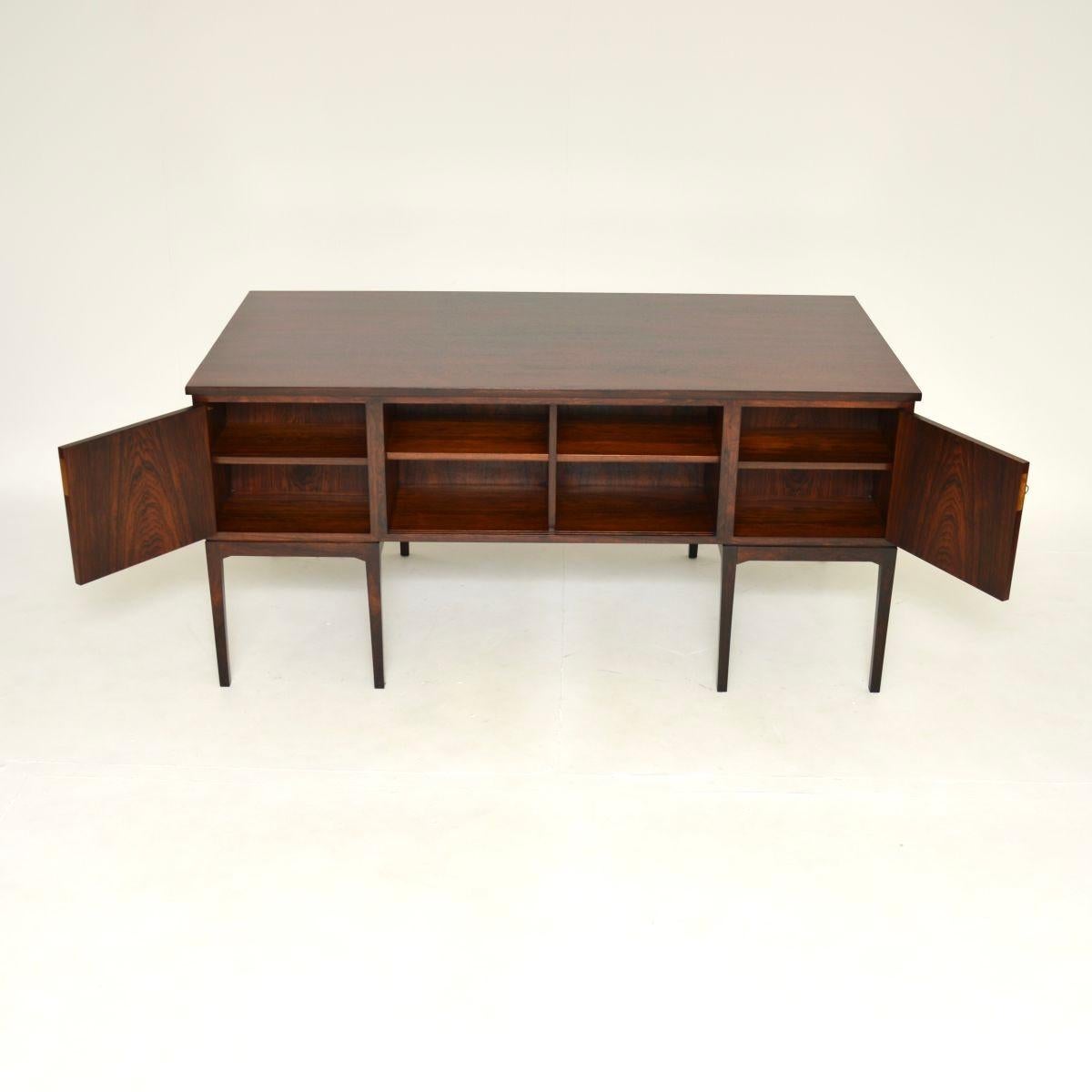 Bois Bureau de direction vintage danois par Arne Holst-Christensen en vente