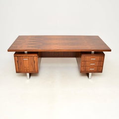 Scrivania direzionale vintage danese di Jorgen Pedersen