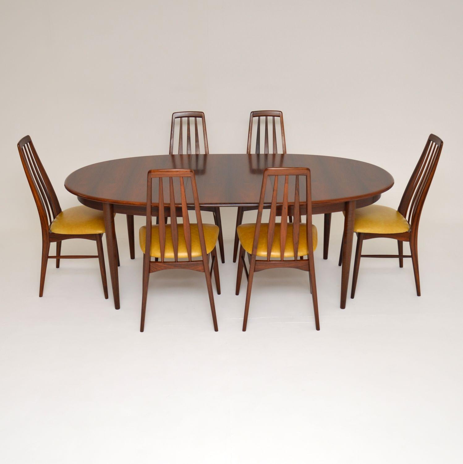 A stunning vintage Danish dining table of outstanding quality. This is beautifully made and it dates from the 1960s.

This has two extra leaves that comes with this to extend the dining area significantly. We have had this stripped and re-polished
