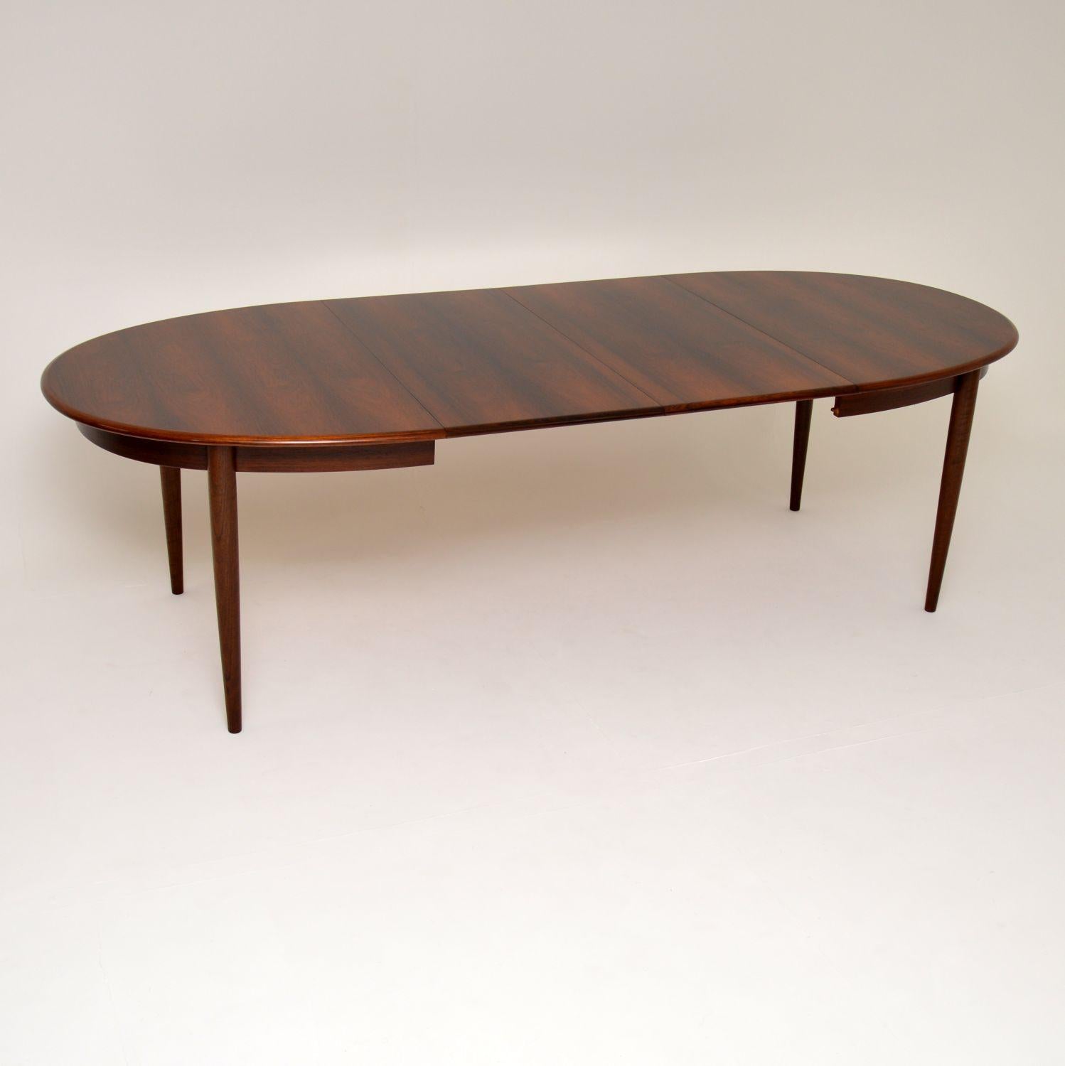 Mid-Century Modern Danish Vintage Extending Dining Table