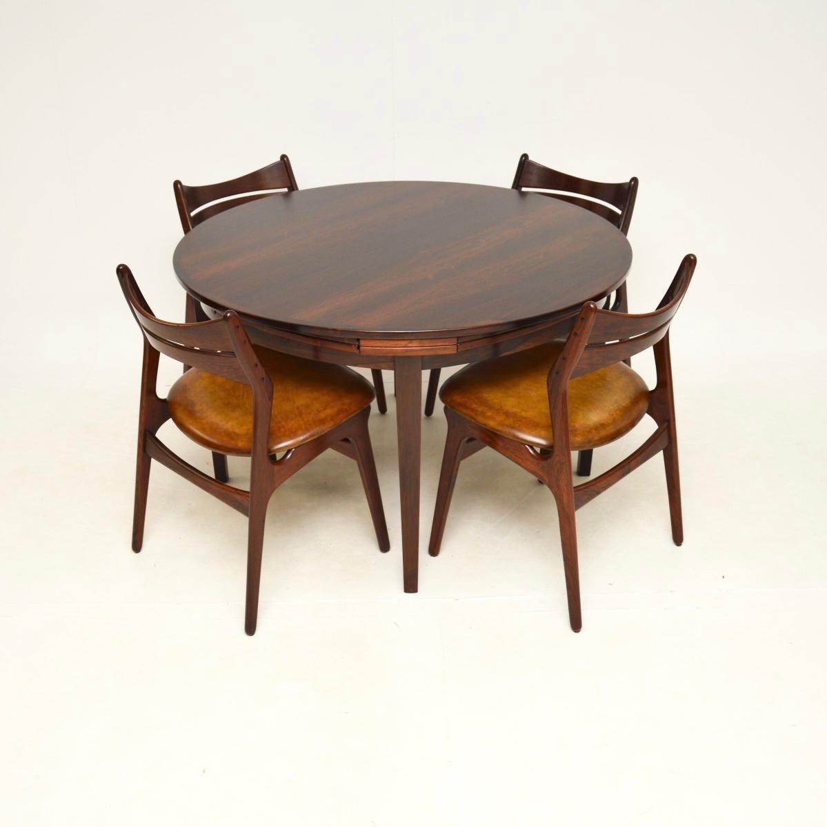 Table de salle à manger lotus danoise vintage à rabat par Dyrlund en vente 5