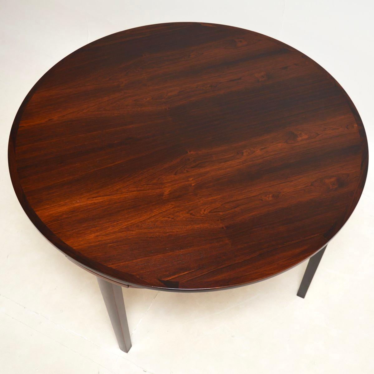 Table de salle à manger lotus danoise vintage à rabat par Dyrlund Bon état - En vente à London, GB