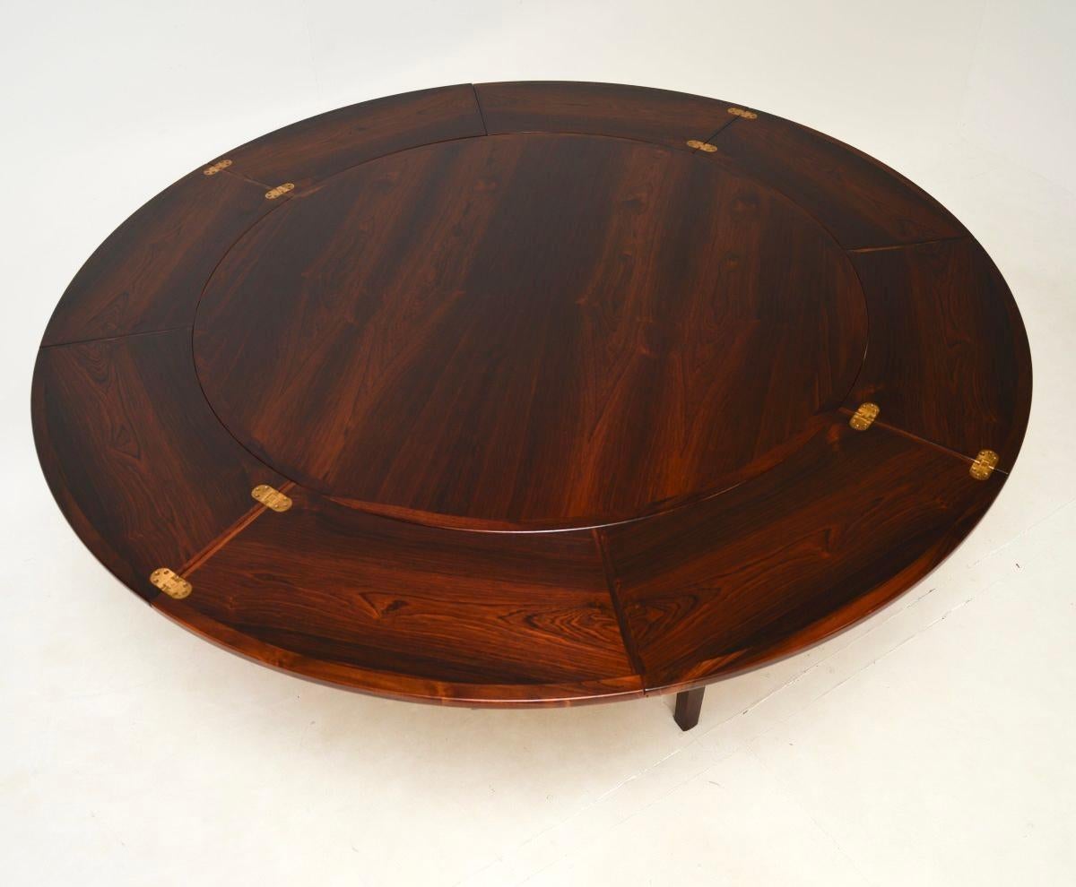 Bois Table de salle à manger lotus danoise vintage à rabat par Dyrlund en vente