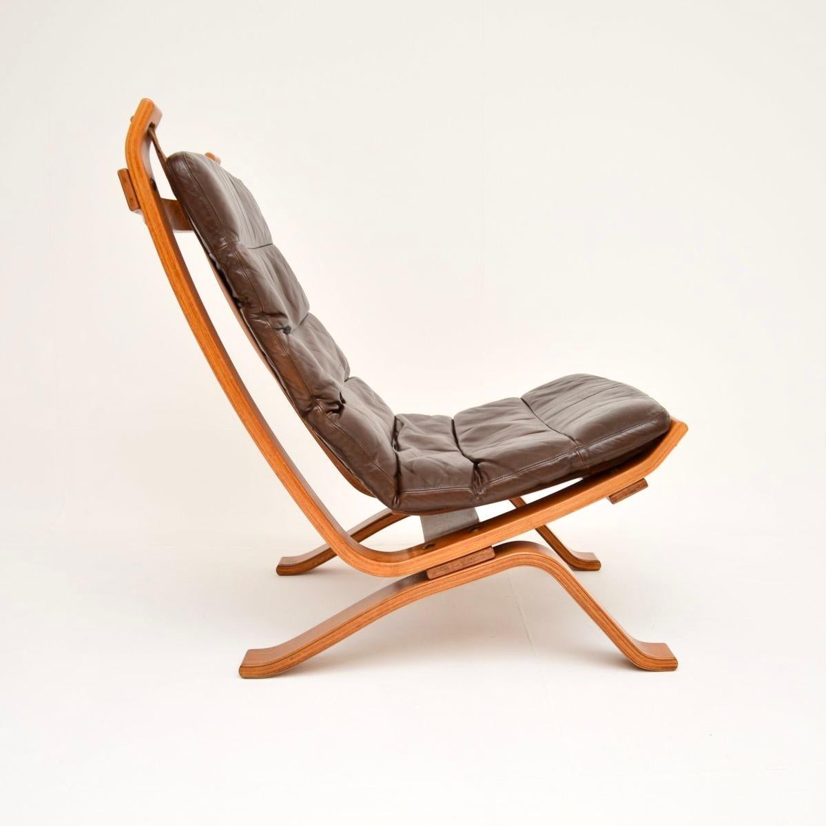 Mid-Century Modern Danish Vintage Leather Lounge Chair by Bramin