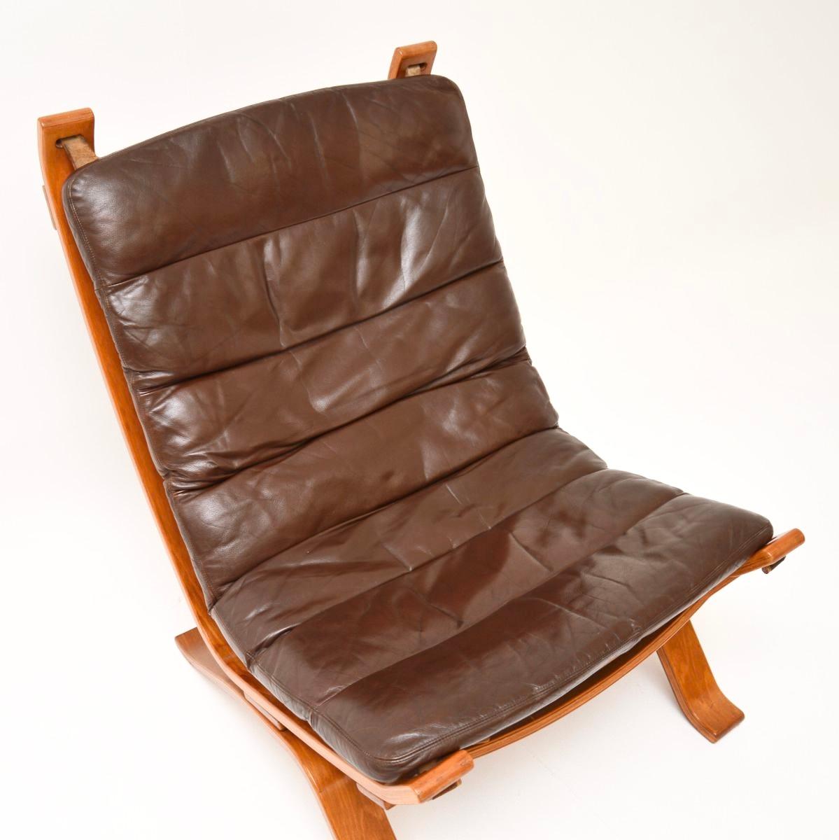 Danish Vintage Leather Lounge Chair by Bramin 3